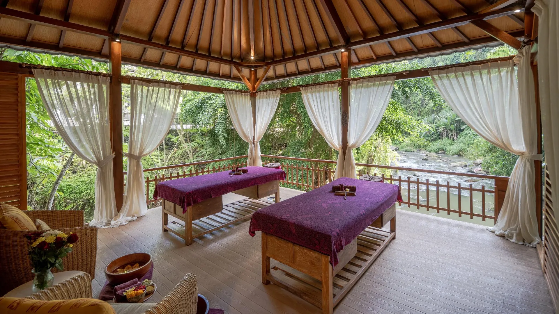 발리 아디와나 스바르가 로카 - 어 리트리트 리조트 4성급 호텔 객실