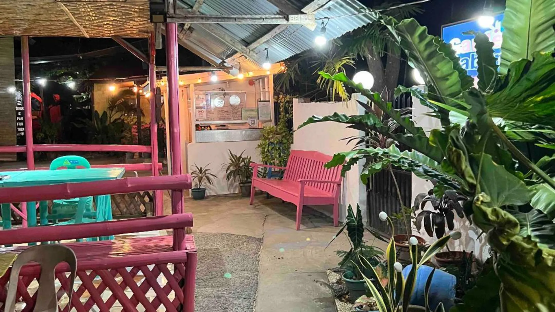 세부 가든 카바나 호텔 전망