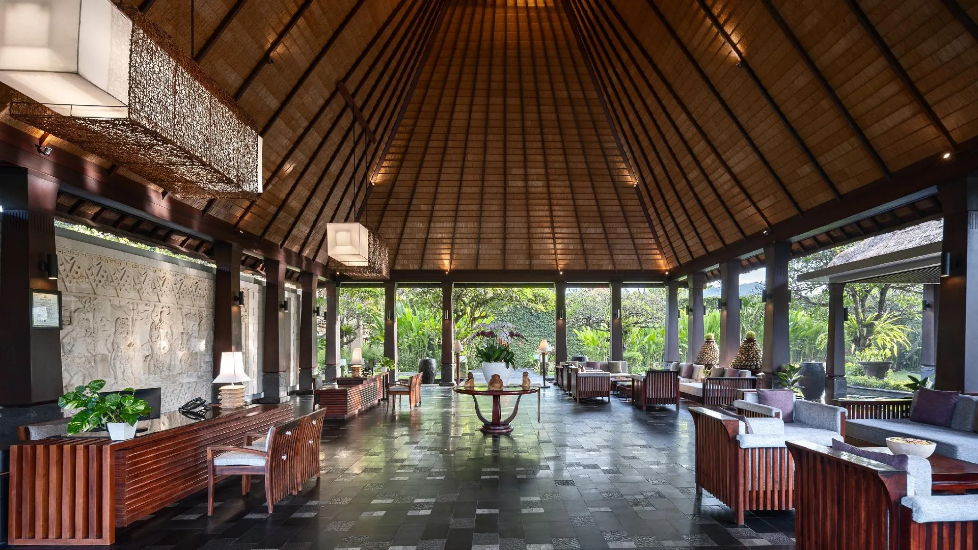 발리 라마야나 칸디다사 비치 리조트 4성급 호텔 외관