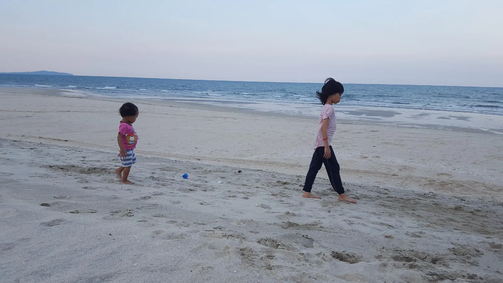 쿠안탄 테루크 쳄페타크의 아파트먼트 (808m², 침실 3개, 프라이빗 욕실 2개) 4성급 싱글룸 레스토랑