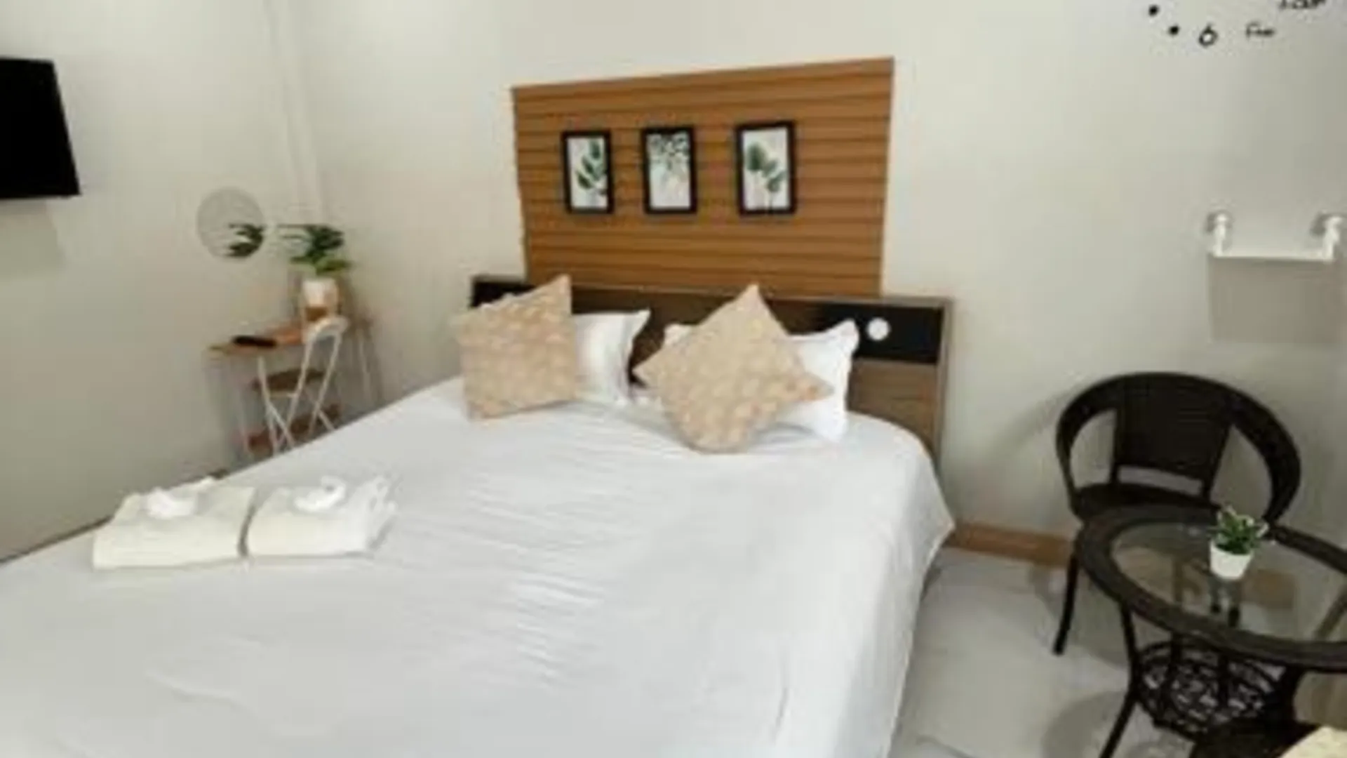 치앙라이 Baan Sabai Singha Park 5성급 호텔 객실