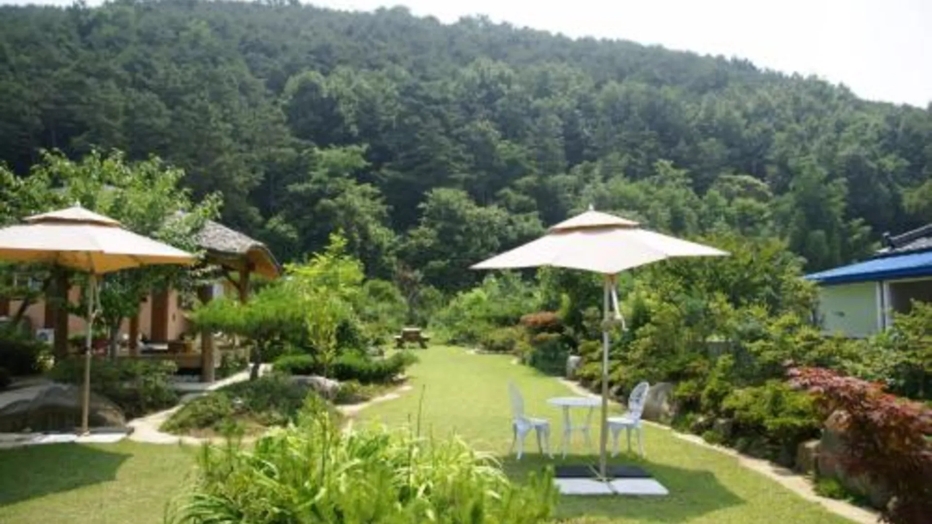 담양 Songjukheon Pension 4성급 게스트하우스 레스토랑