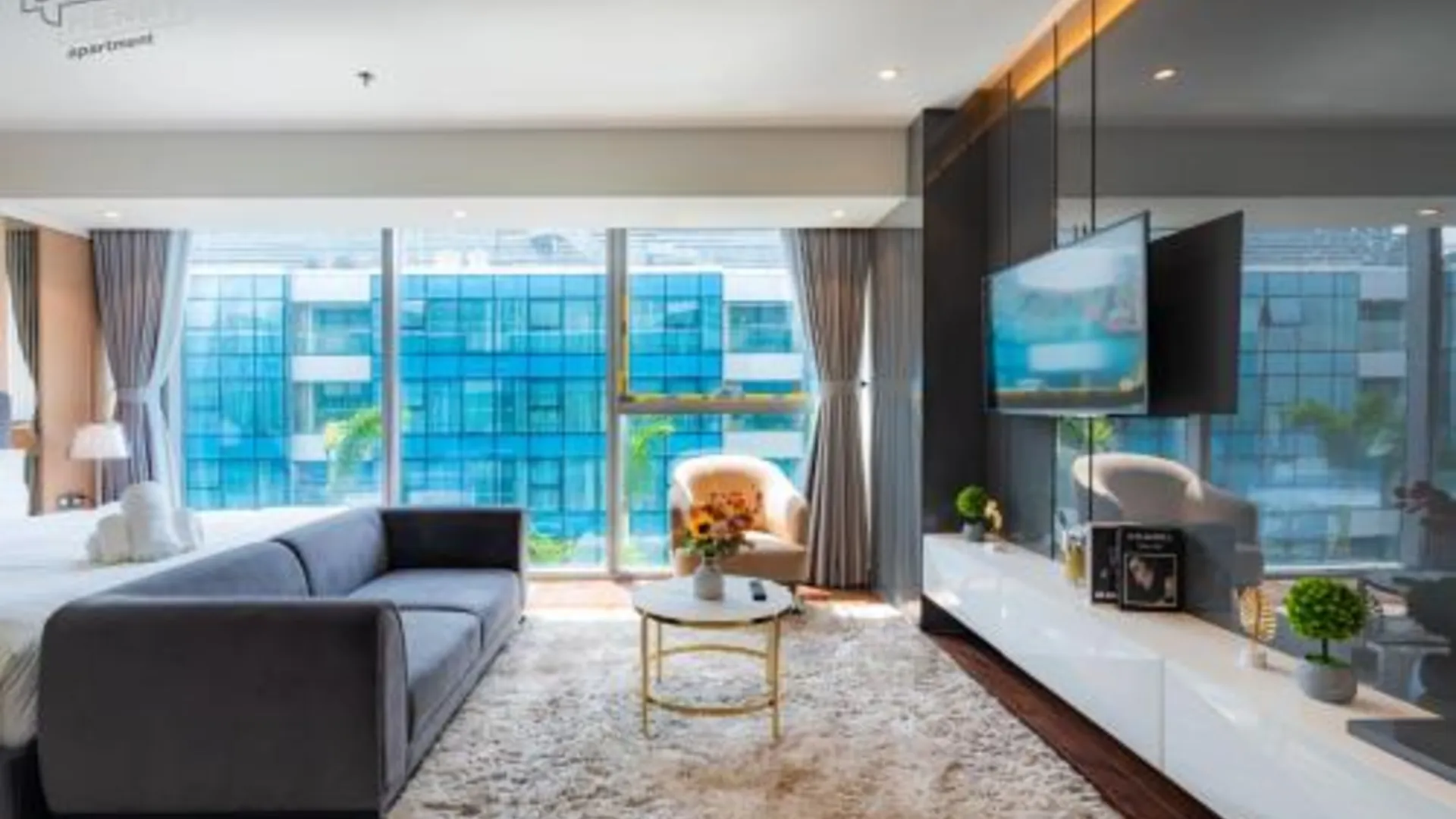 호치민 VINCOM Center Đồng Khởi District 1 4성급 게스트하우스 스위트룸