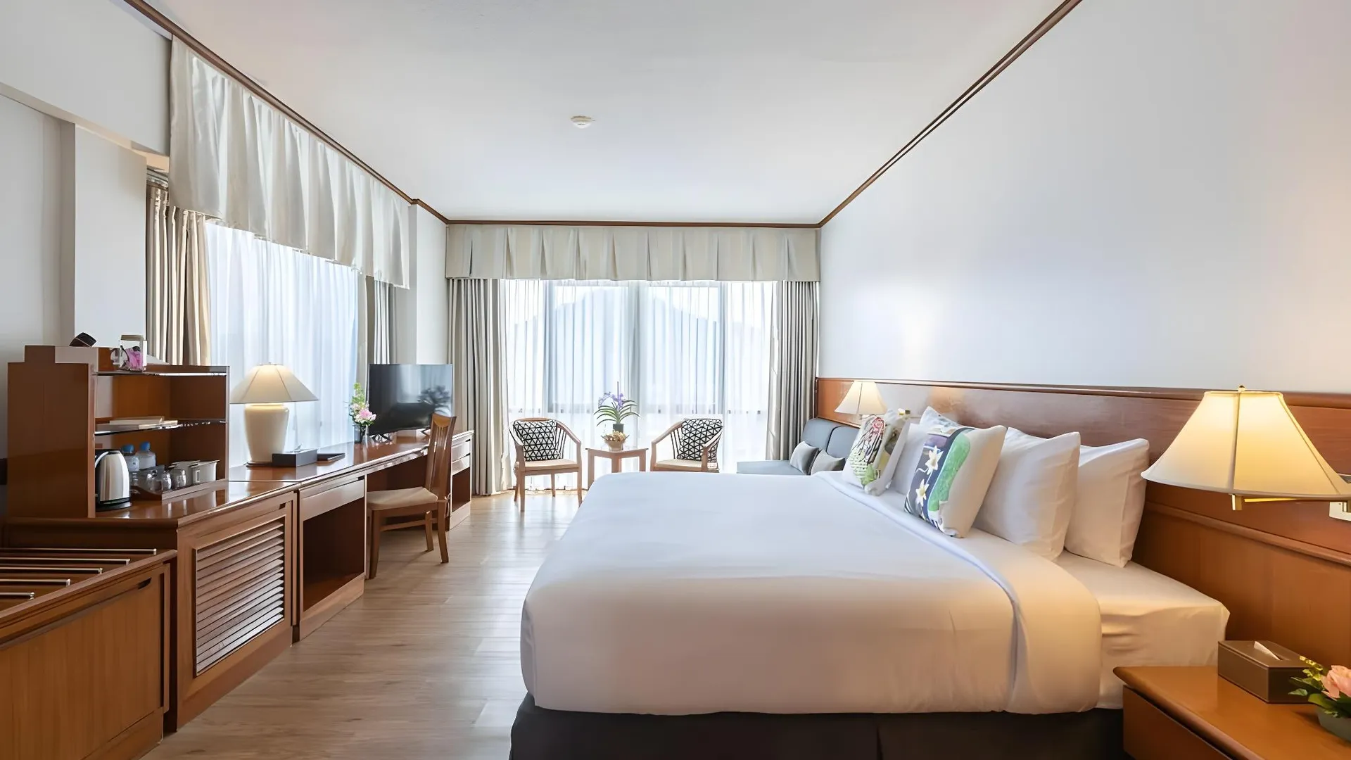 푸켓 로얄 푸켓 시티 호텔 5성급 호텔 스위트룸