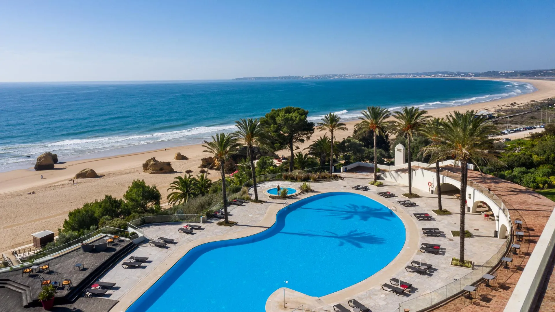 알보르 페스타나 알보르 프라이아 비치 앤 골프 리조트 호텔 5성급 호텔 수영장