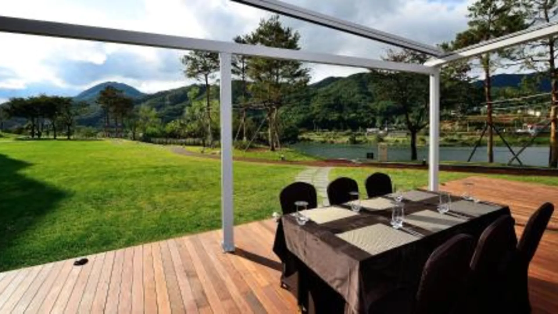 가평 마이다스 호텔 앤 리조트 3성급 호텔 레스토랑