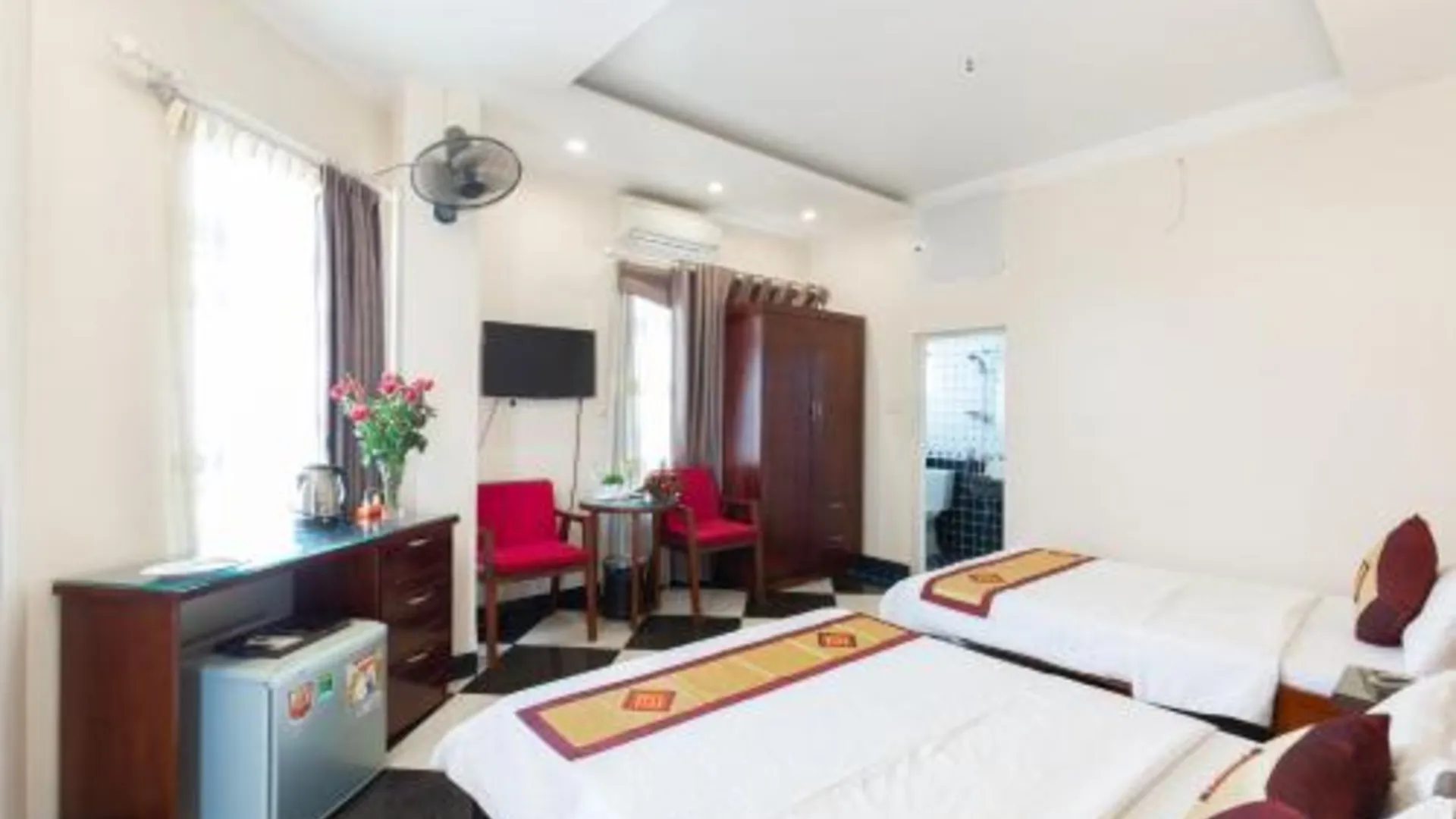 하노이 타이타닉 2 호텔 3성급 호텔 스위트룸