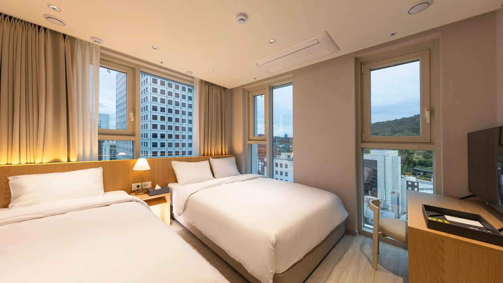 서울 SL 호텔 명동 3성급 호텔 스위트룸