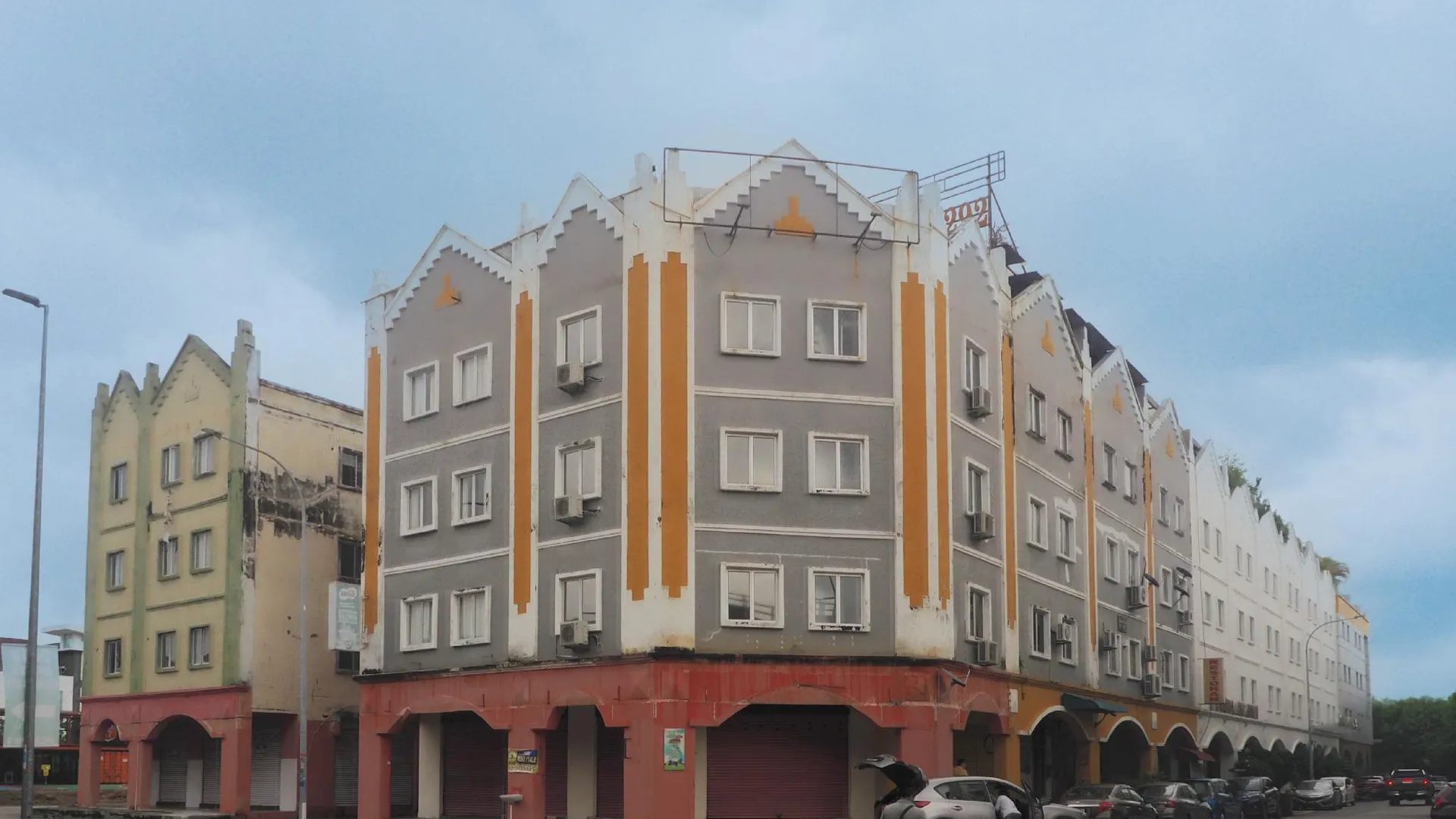 말라카 Cloth Art 1|4minswalk to carfreezone|By Shine Stay 4성급 게스트하우스 레스토랑