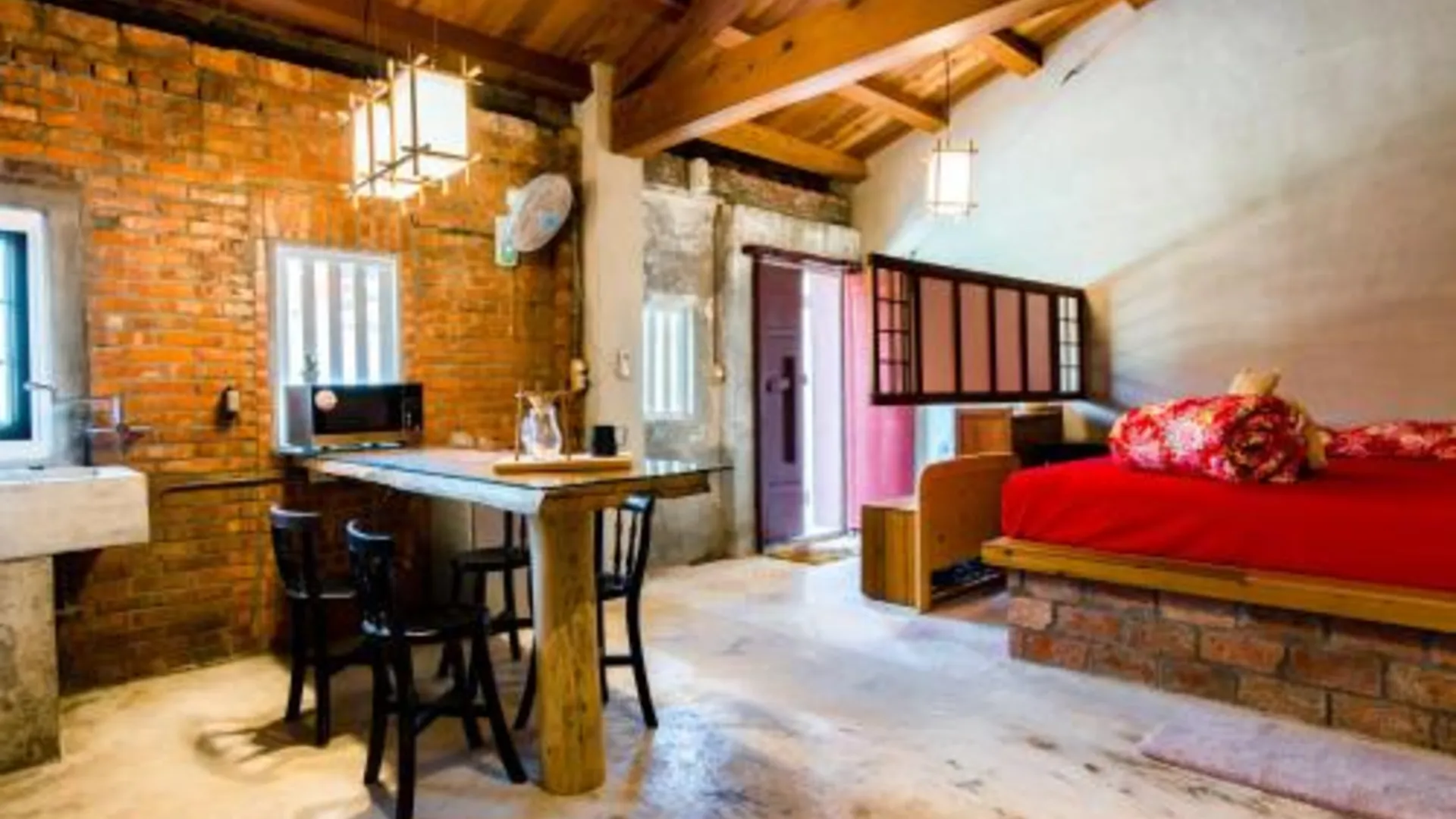 타이베이 룽타 비앤비 3성급 게스트하우스 스위트룸