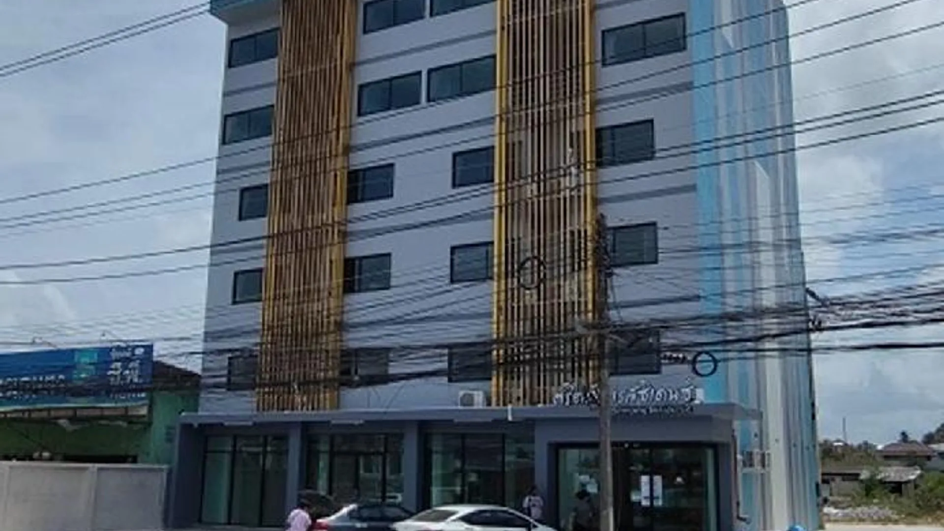 핫야이 스리트랑 레지던스 3성급 호텔 외관