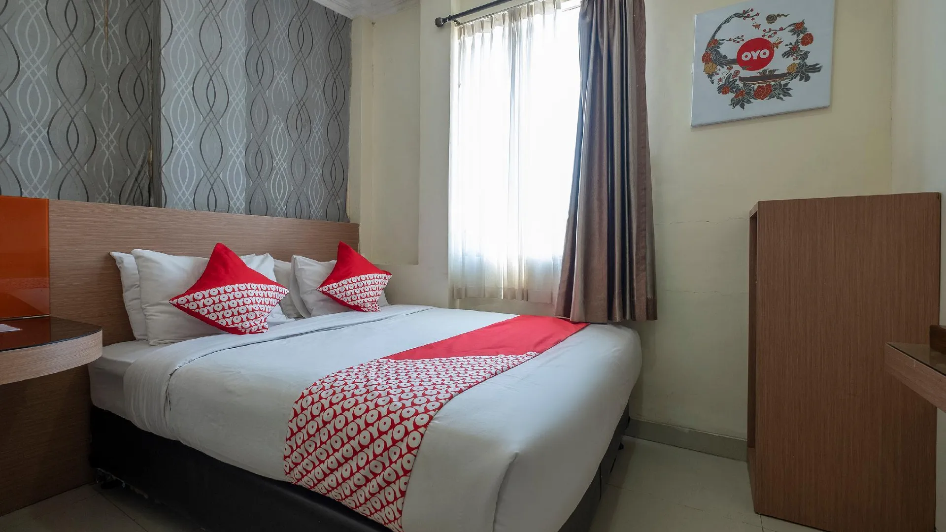 마카사르 오요 1560 캐피탈 호텔 2성급 호텔 스위트룸