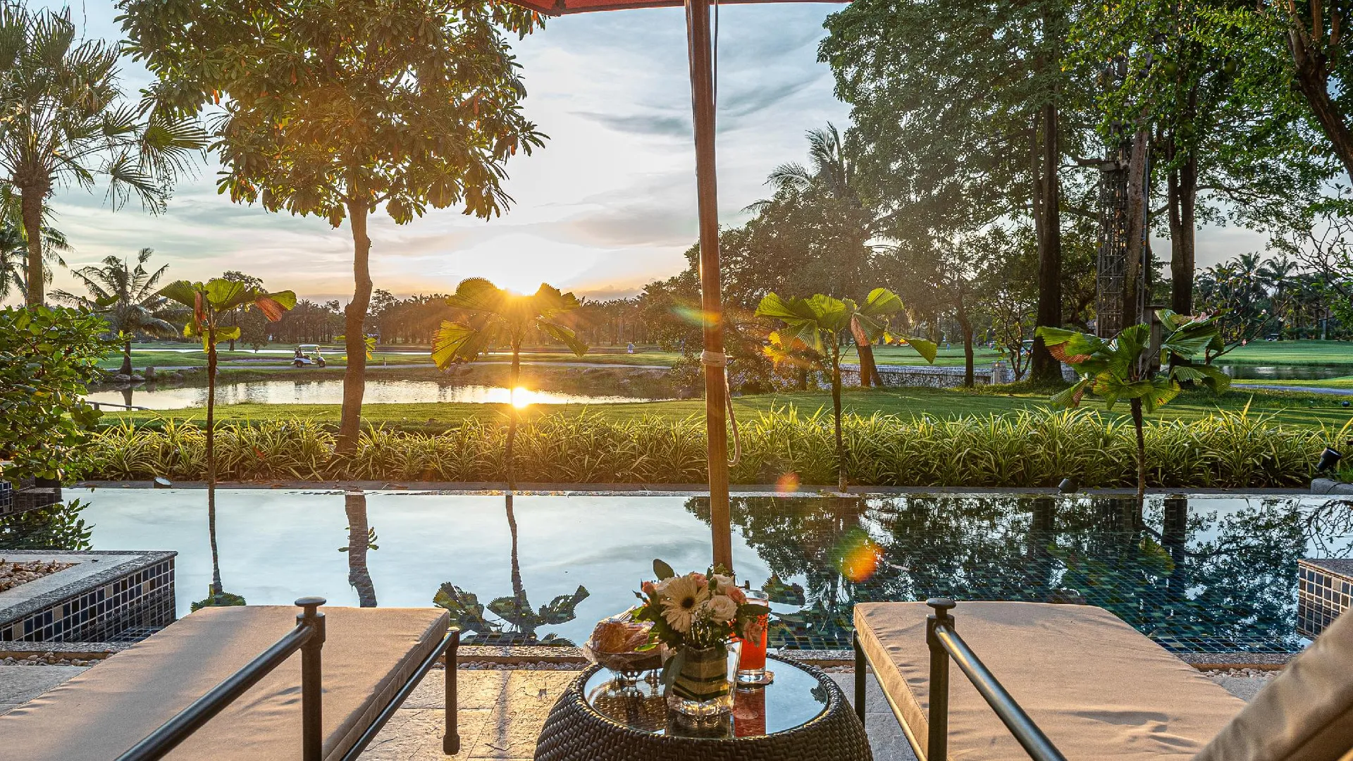 방콕 서밋 윈드밀 골프 스위트 호텔 @수완나품 5성급 호텔 객실