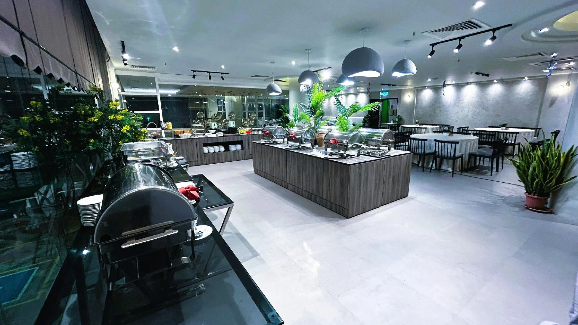 쿠안탄 메가 뷰 호텔 3성급 호텔 스위트룸