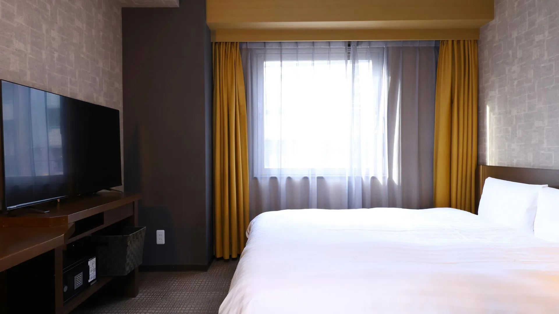 교토 내추럴 핫 스프링 도미 인 프리미엄 교토 에키마에 3성급 호텔 전망