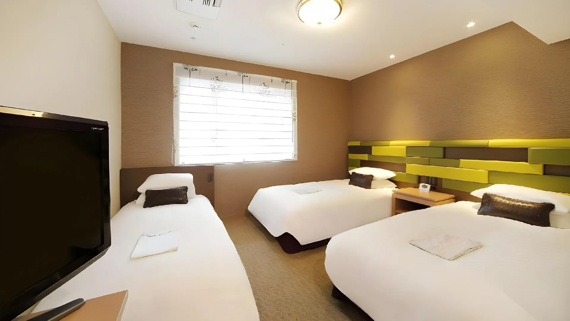 오사카 허톤 호텔 키타 우메다 3성급 호텔 스위트룸