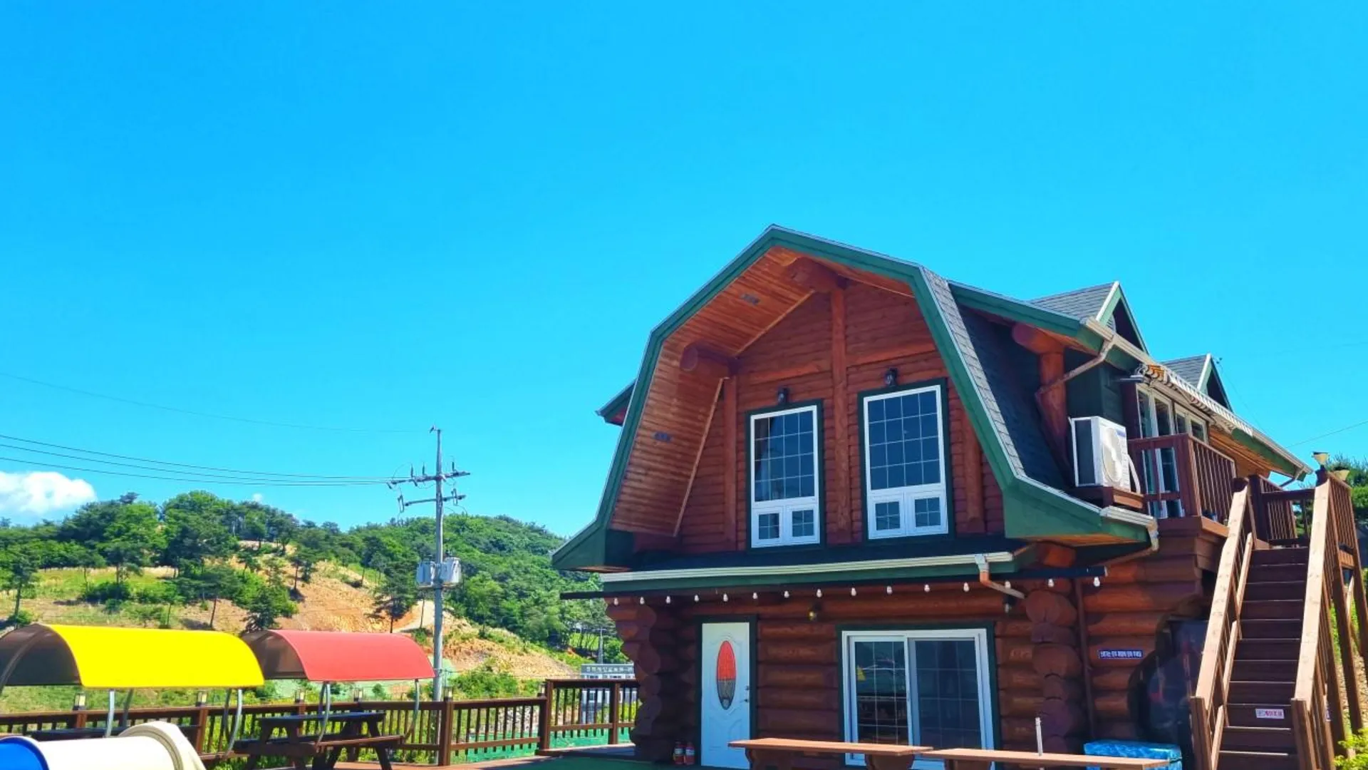 보령 보령 대천통나무솔내음펜션 1성급 게스트하우스 외관