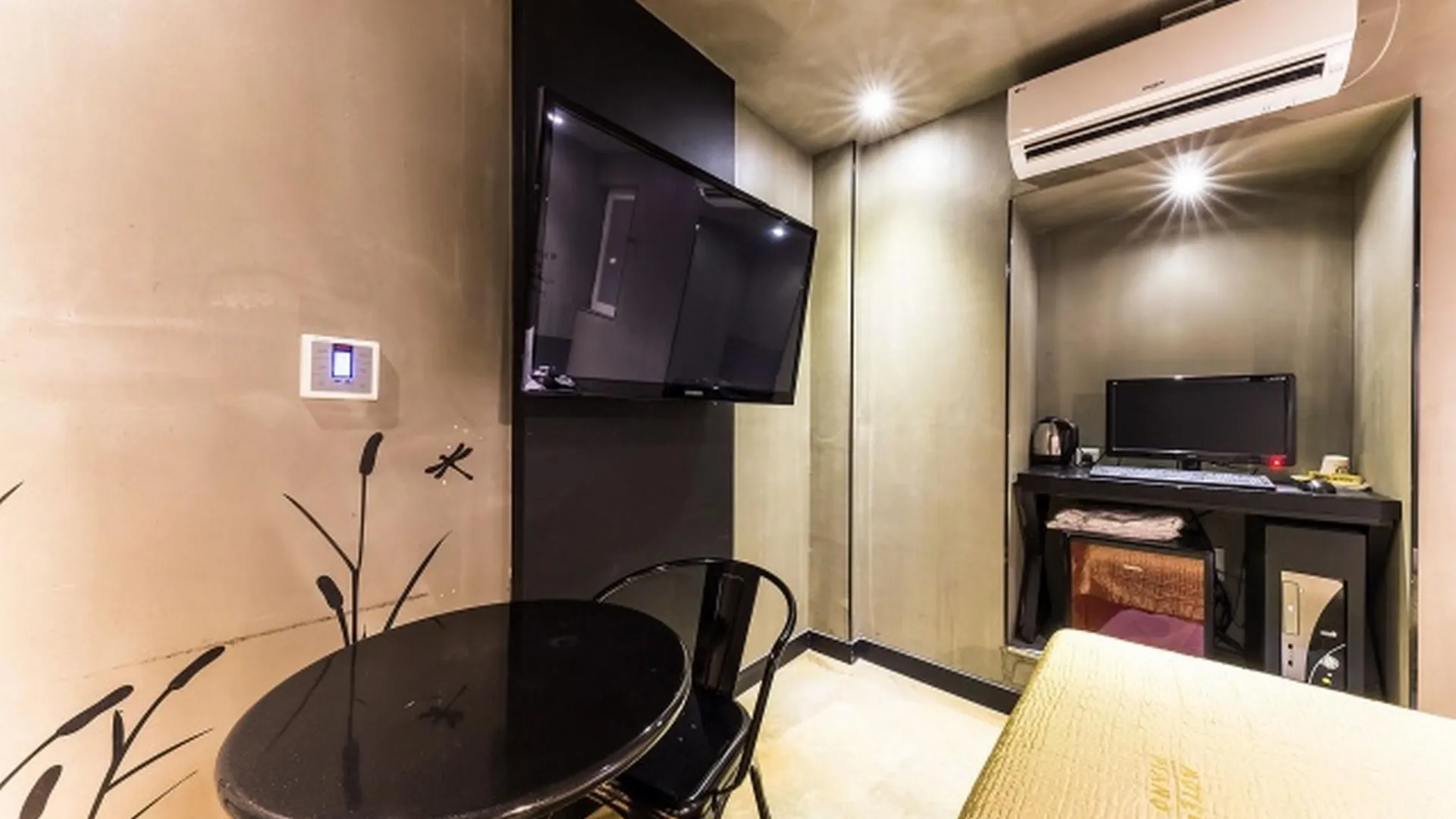 서울 성북 보문동 피아노 2성급 호텔 로비