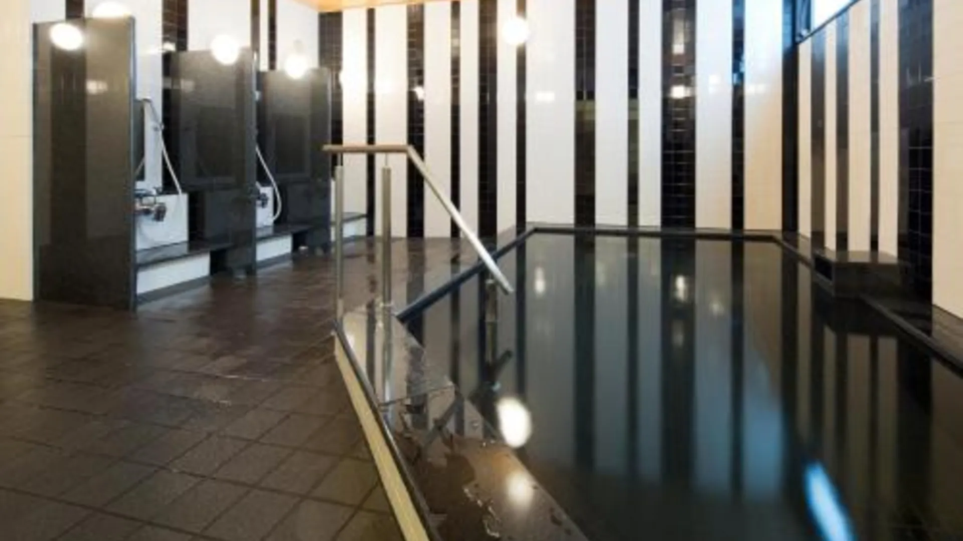 교토 그린 리치 호텔 교토 에키 미나미 인공 온센 후타마타 유노하나 3성급 호텔 수영장