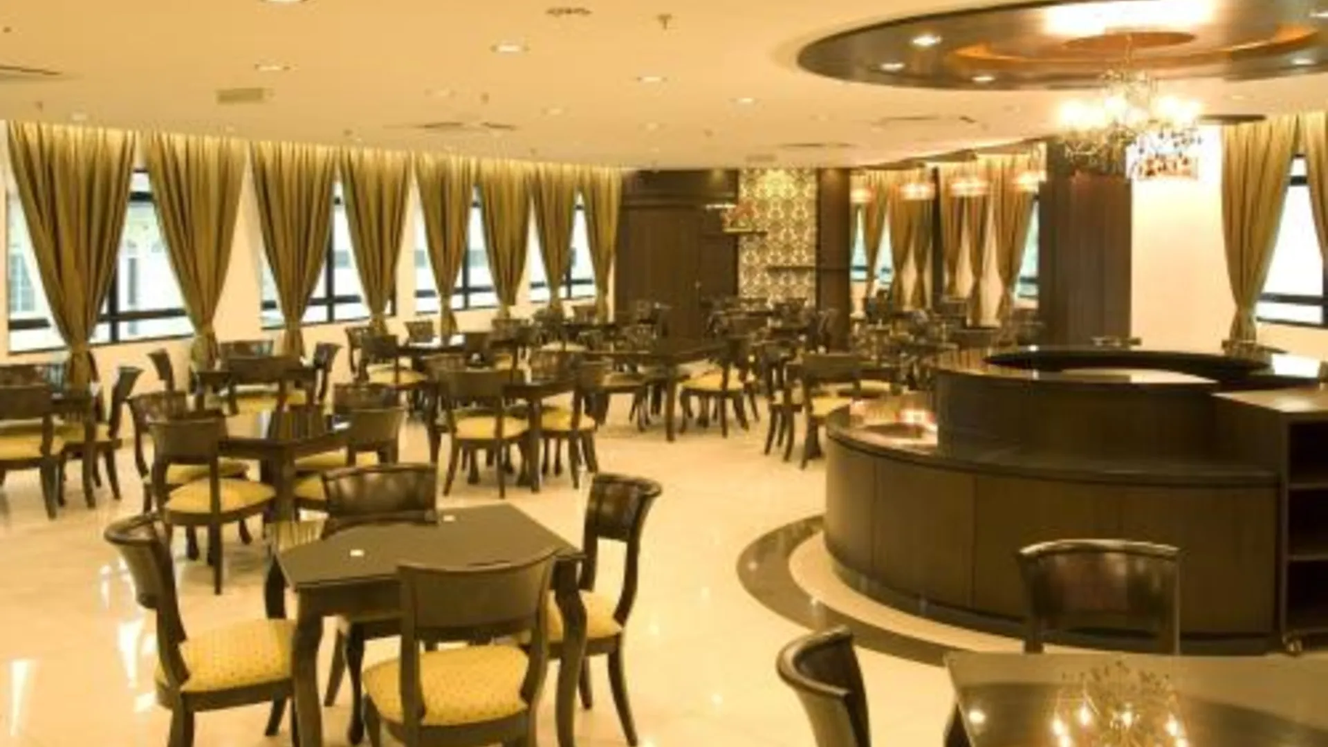 무아르 무아라르 99 호텔 2성급 호텔 로비