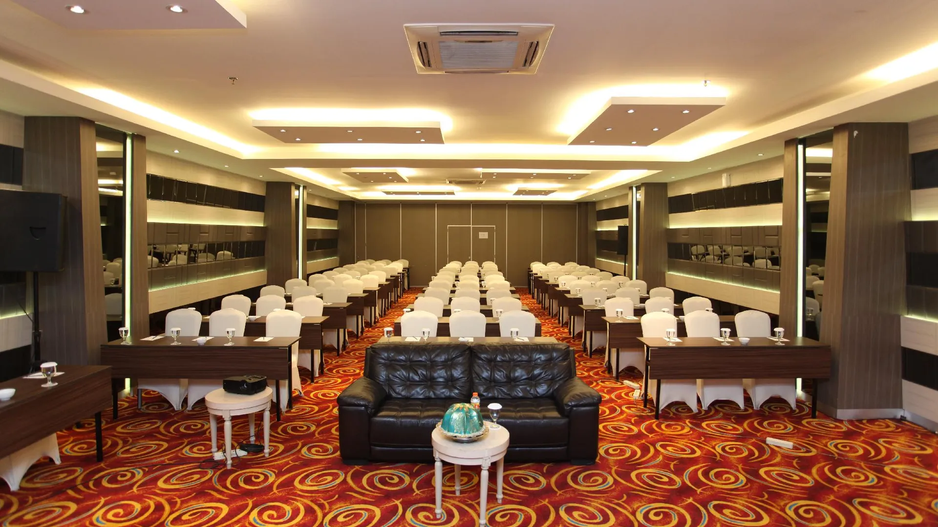 마카사르 W쓰리 프리미어 호텔 3성급 호텔 객실