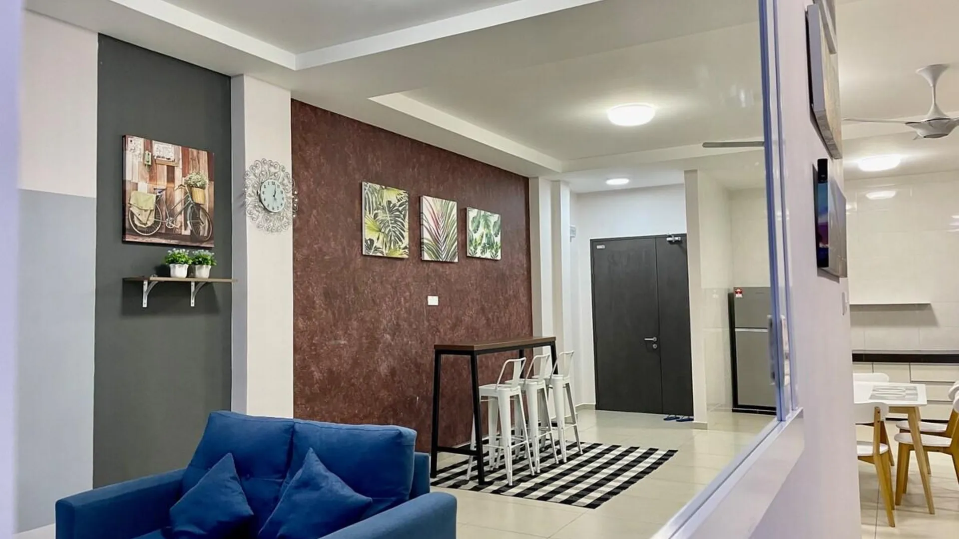 카메론 하일랜즈 브린창의 아파트먼트 (1100m², 침실 3개, 프라이빗 욕실 2개) 2성급 싱글룸 레스토랑