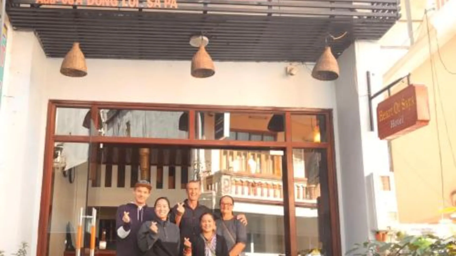 사파 사파 시내의 아파트먼트 (350m², 침실 8개, 프라이빗 욕실 8개) 4성급 게스트하우스 객실