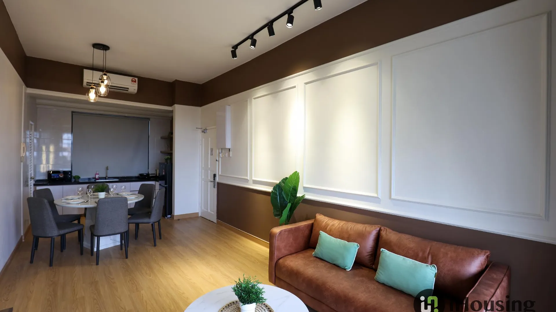 말라카 멜라카 라야의 프라이빗 하우스 (70m², 침실 2개, 프라이빗 욕실 2개) 2성급 싱글룸 외관