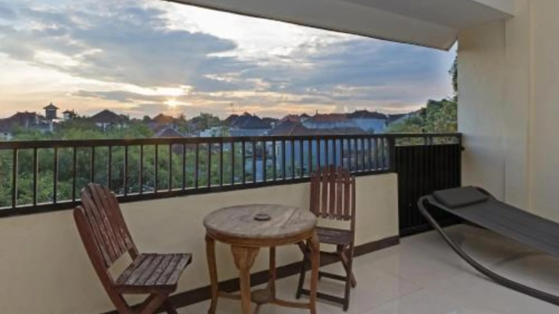 발리 더 파이카 호텔 2성급 호텔 수영장