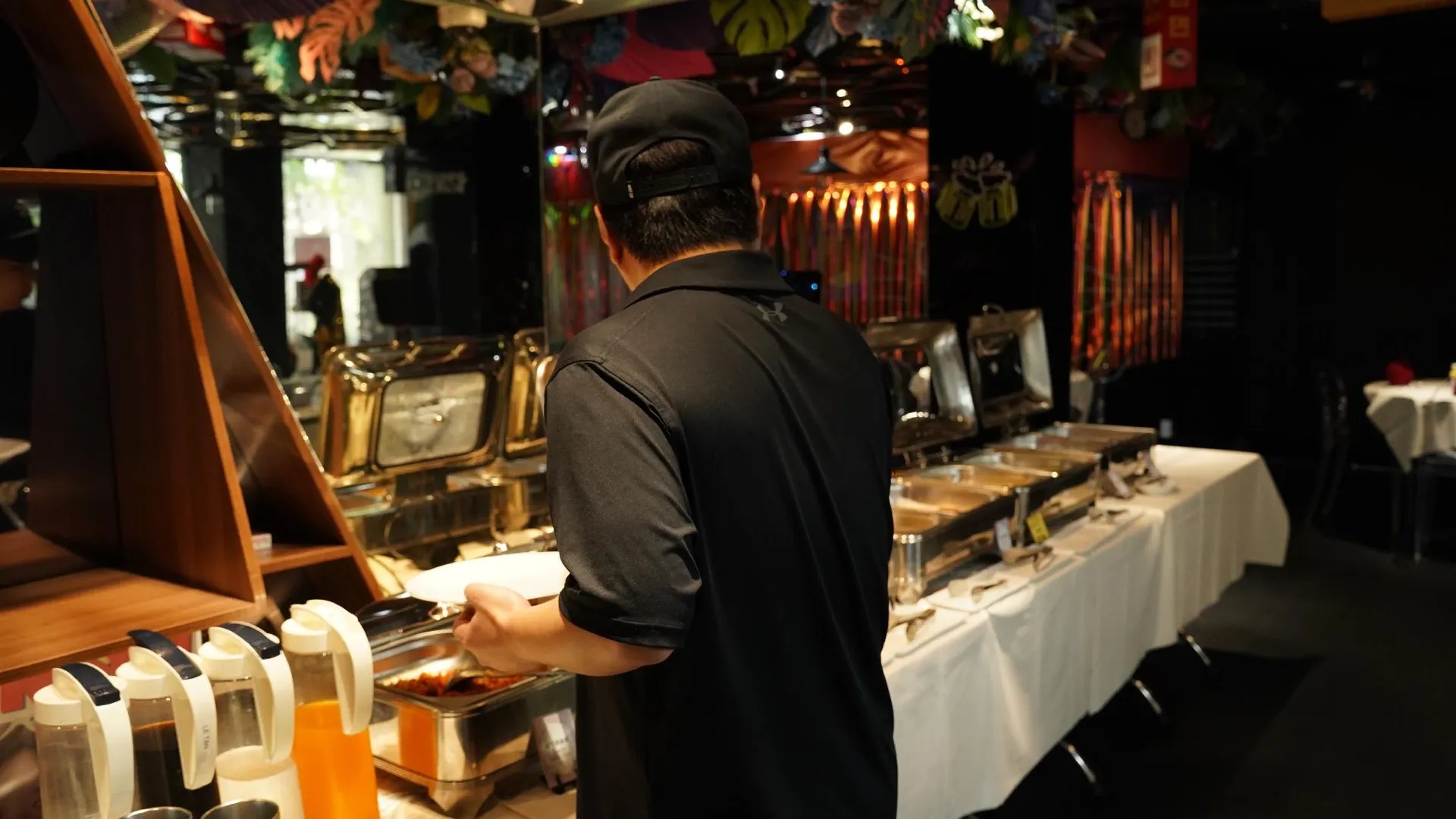 호치민 더 스타 호텔 2 - 푸미흥 호치민 - 코리안 뷔페 조식 2성급 호텔 외관