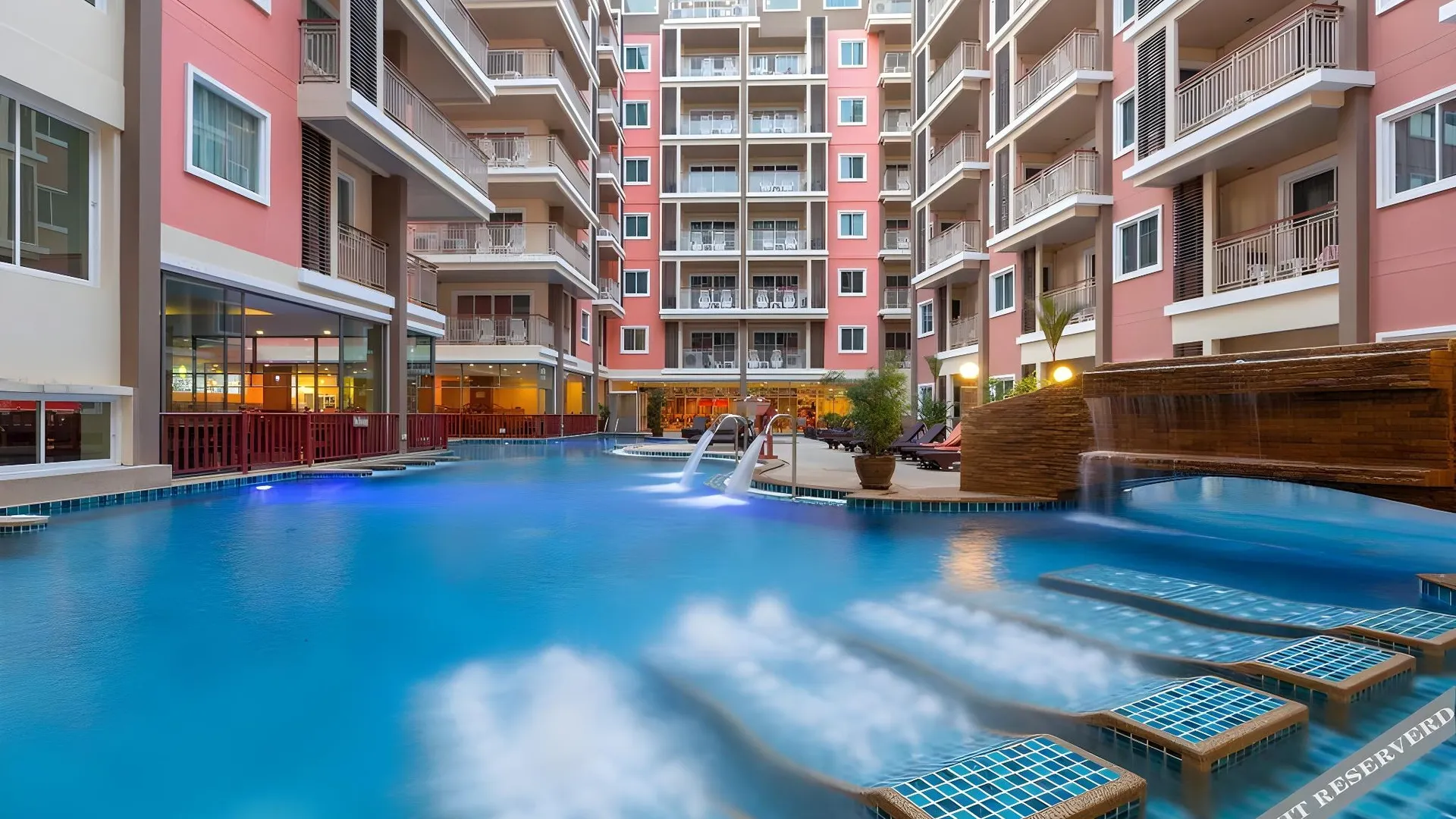 푸켓 엘리트 스위트 파통 4성급 호텔 스위트룸