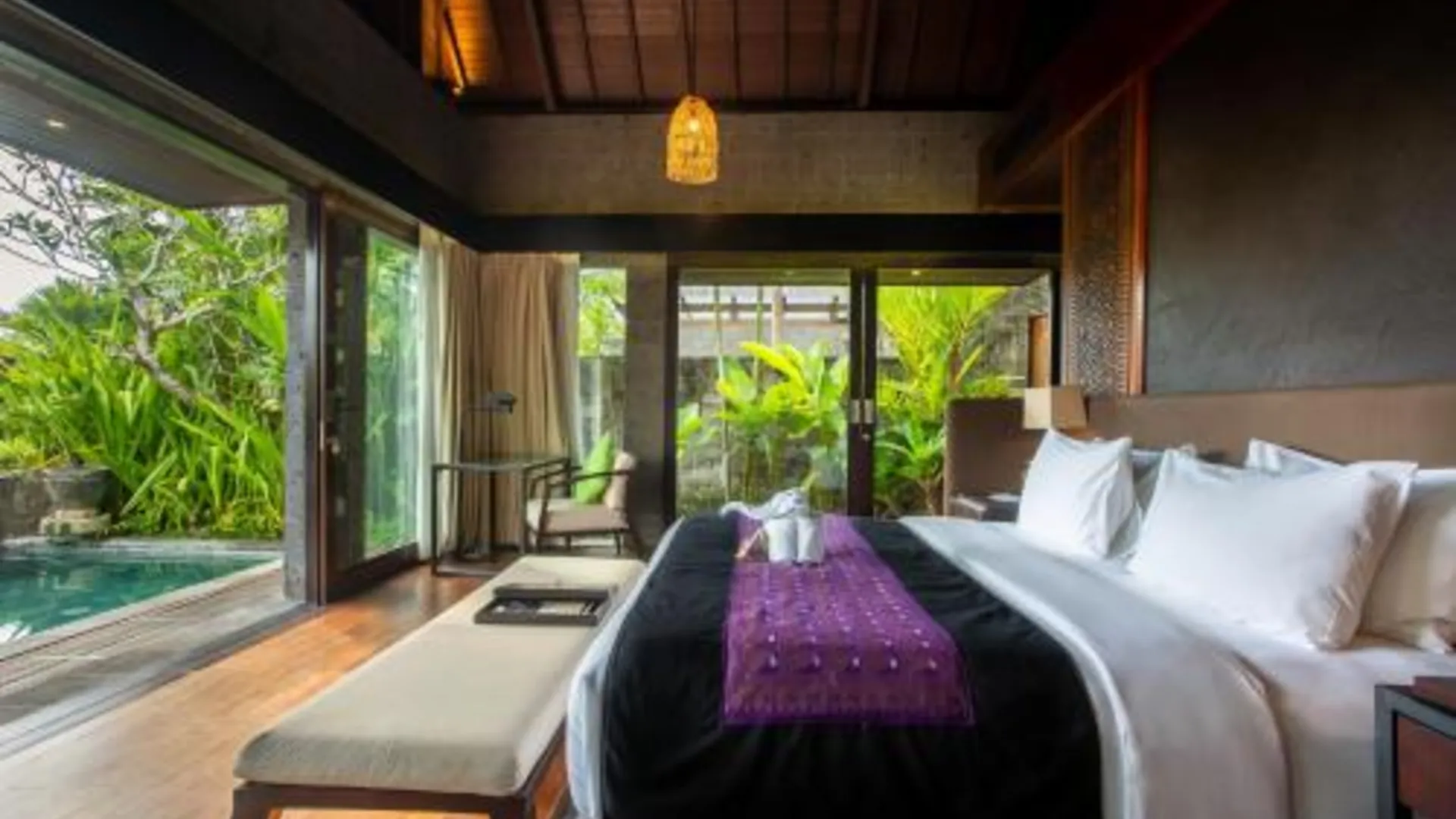 발리 산투 스위트 앤 빌라 앳 발리 주 5성급 호텔 스위트룸