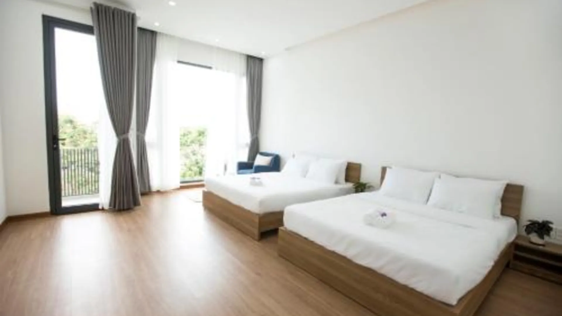 다낭 푸옥미의 프라이빗 하우스 (300m², 침실 4개, 프라이빗 욕실 5개) 4성급 게스트하우스 스위트룸