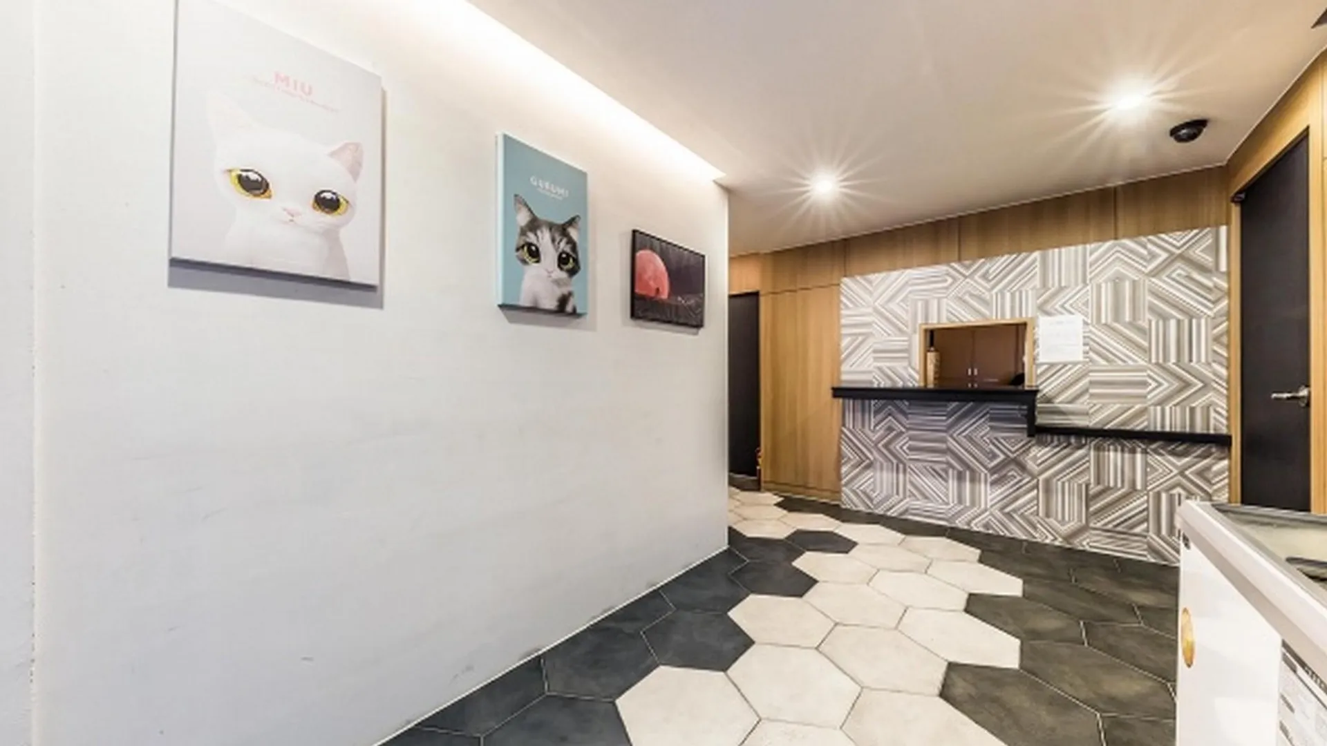 서울 신천 퍼니 호텔 로비