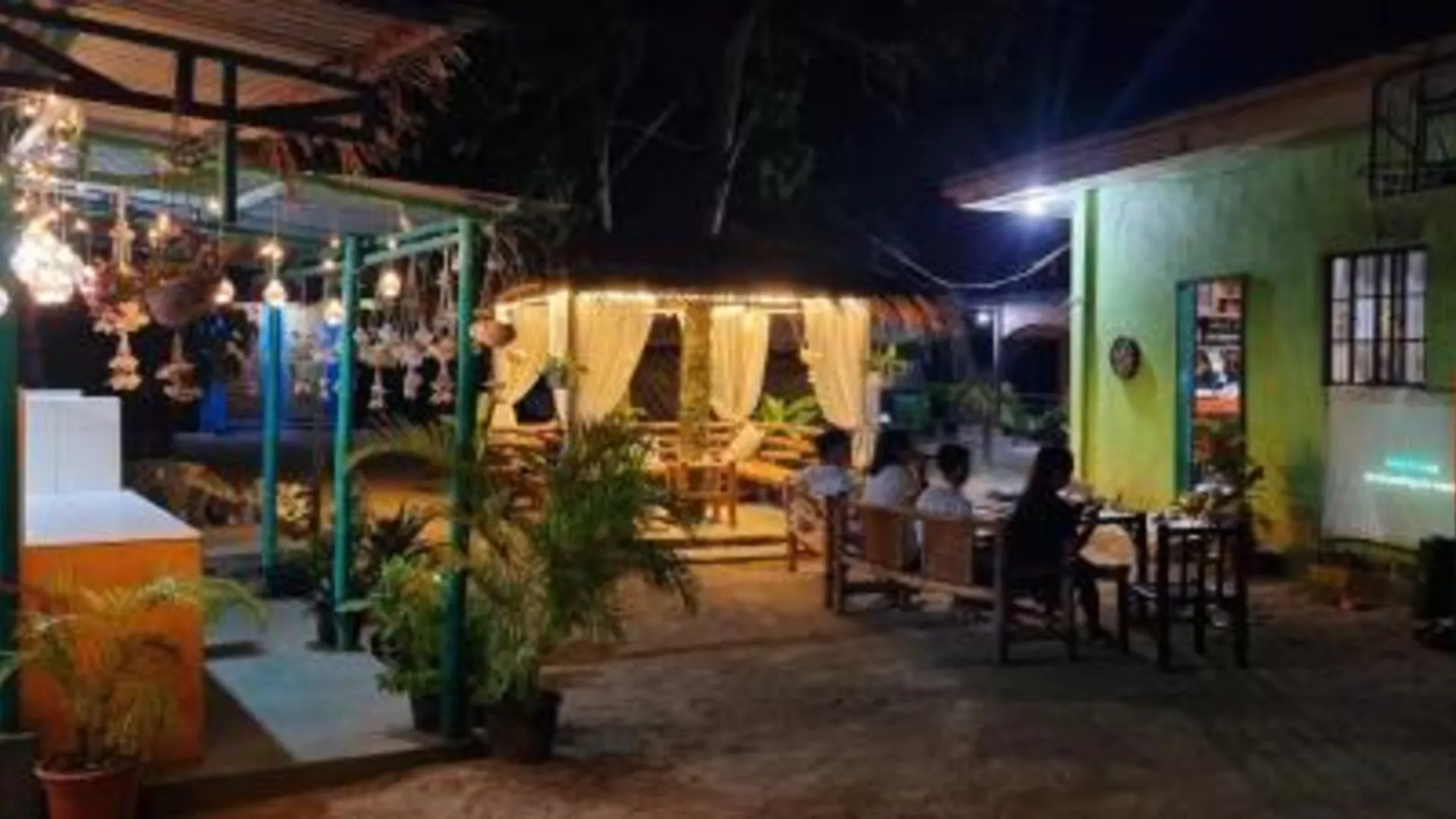 세부 에드산 아파트먼트 1성급 게스트하우스 수영장