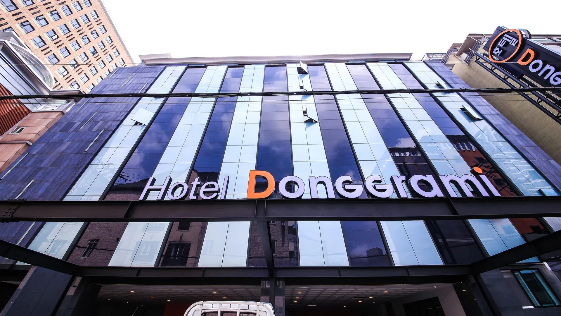 서울 잠실 동그라미 1성급 호텔 수영장