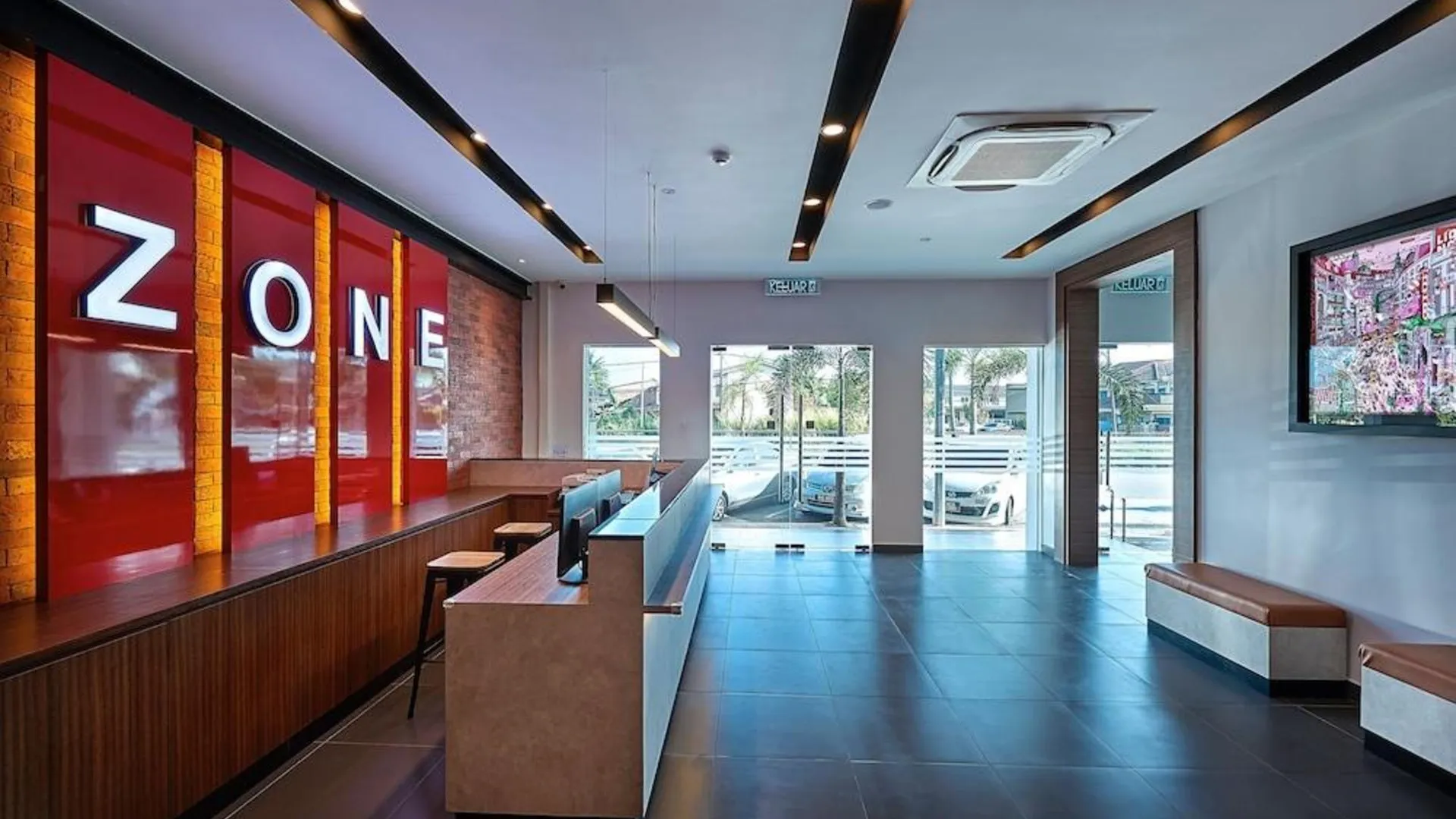 젠자롬 존 호텔스 텔록 팡리마 가랑 2성급 호텔 로비