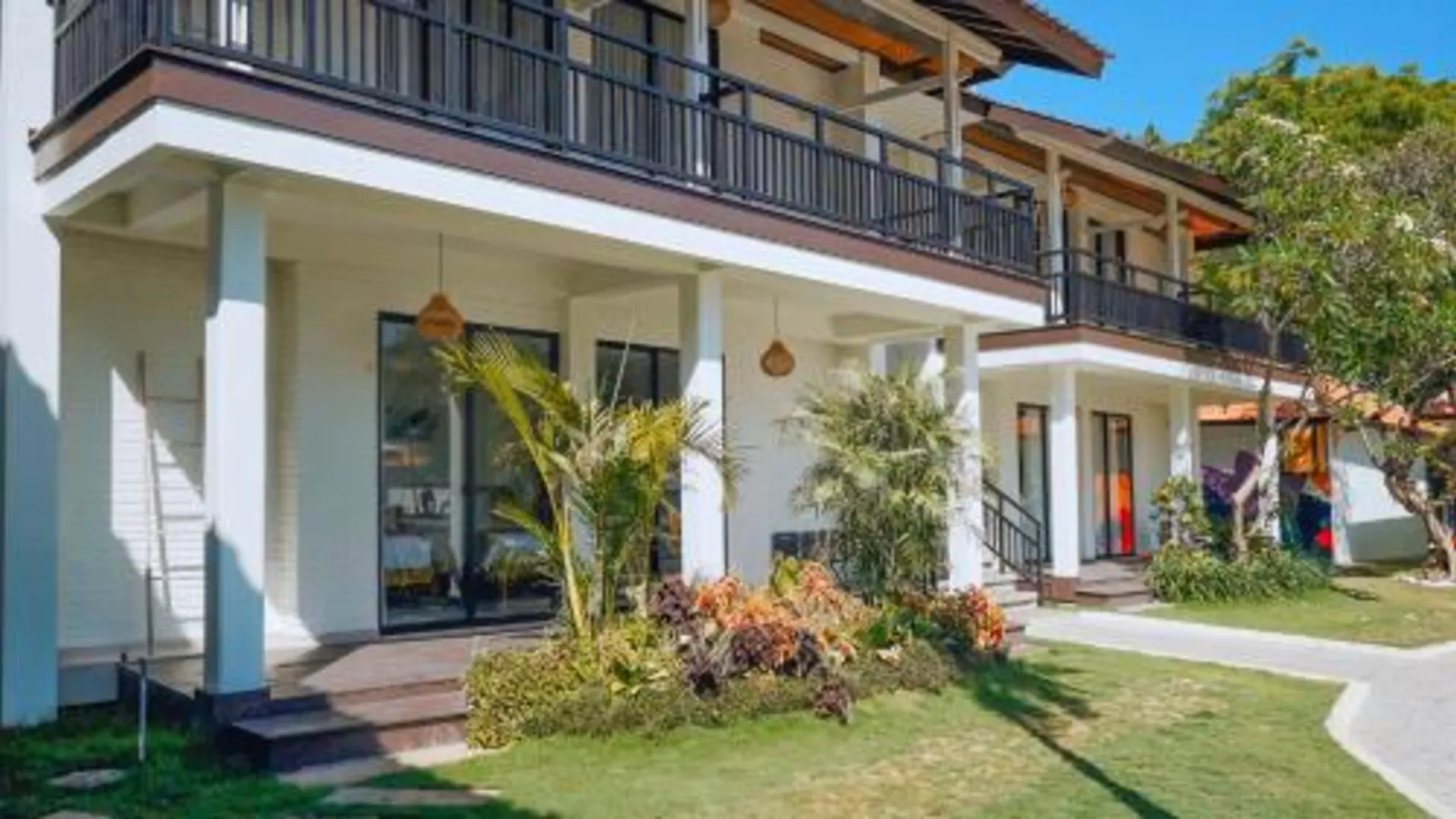 발리 K's Beach Resort 3성급 호텔 수영장