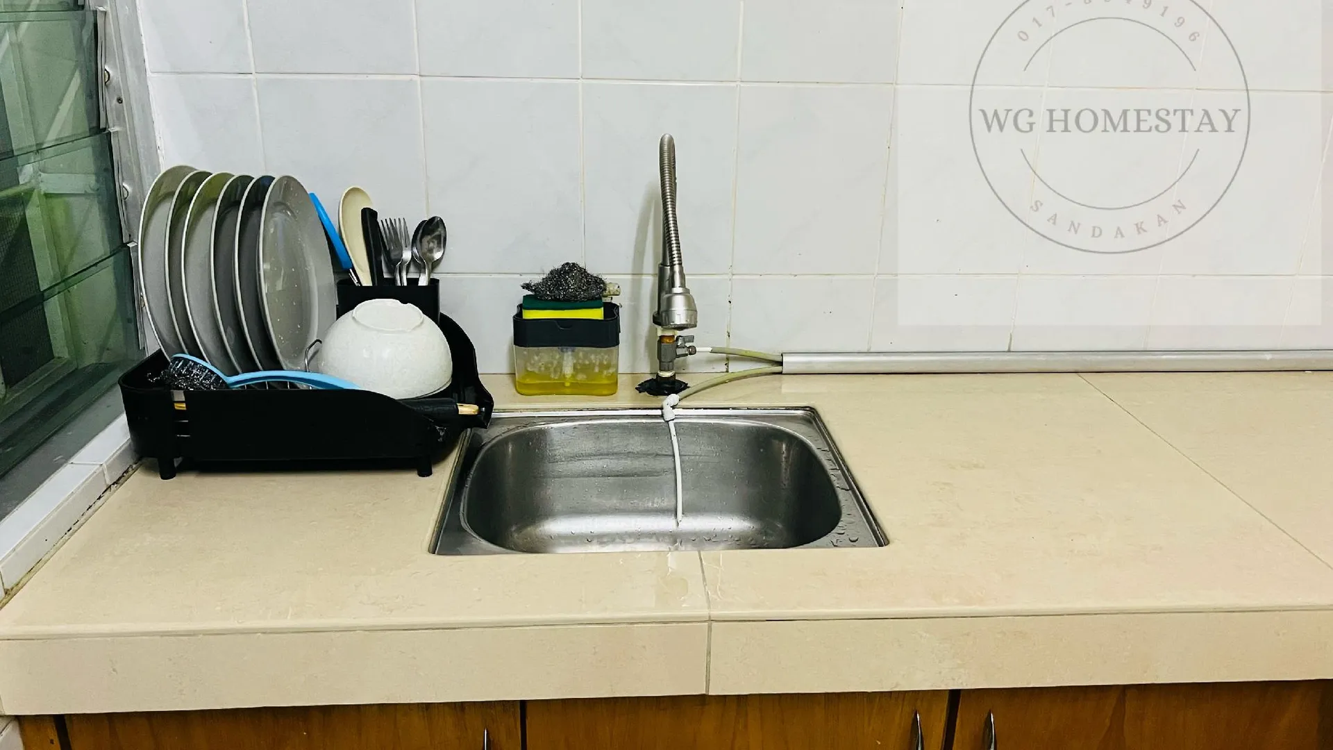 산다칸 반다르 인다의 아파트먼트 (m², 침실 1개, 프라이빗 욕실 2개) 2성급 싱글룸 수영장