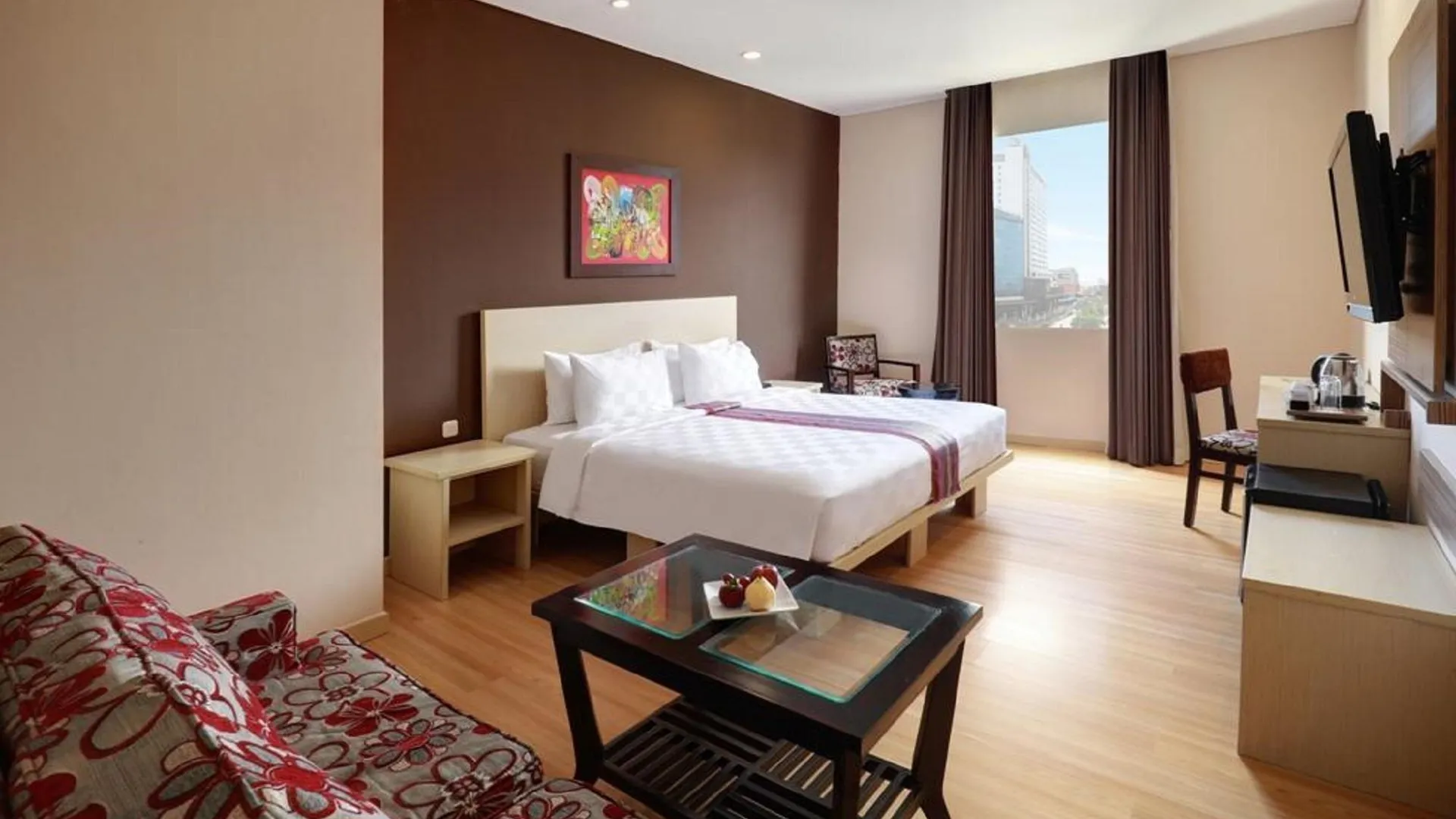 마카사르 스위스-벨인 파낙쿠캉 마카사르 4성급 호텔 스위트룸