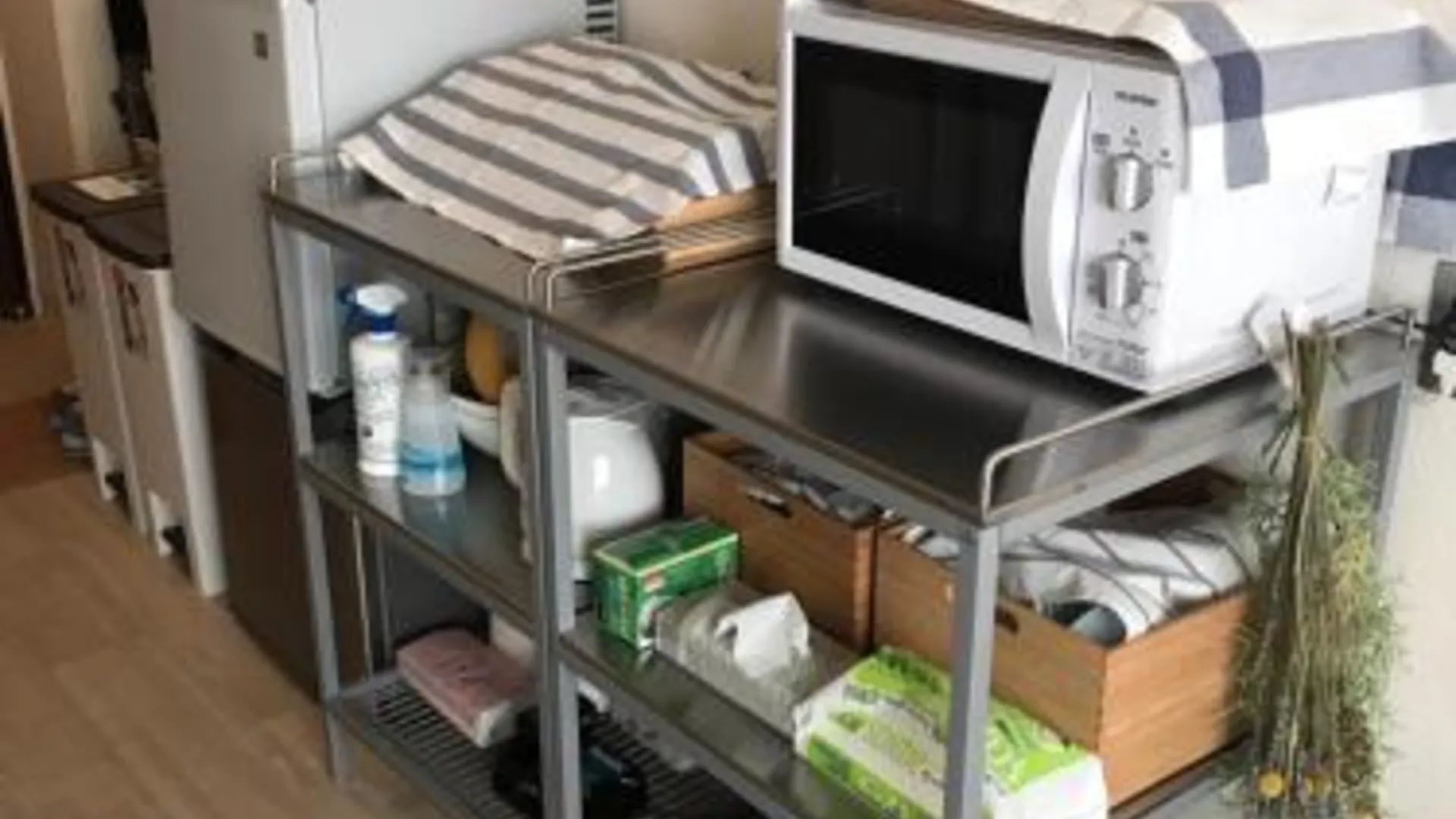 오사카 新大阪駅徒歩30秒ポケットwifi貸出無料, 30s walk to Shinosaka Station, Umeda 6 mins, Kyoto 25 mins, Early Check in 3성급 싱글룸 객실