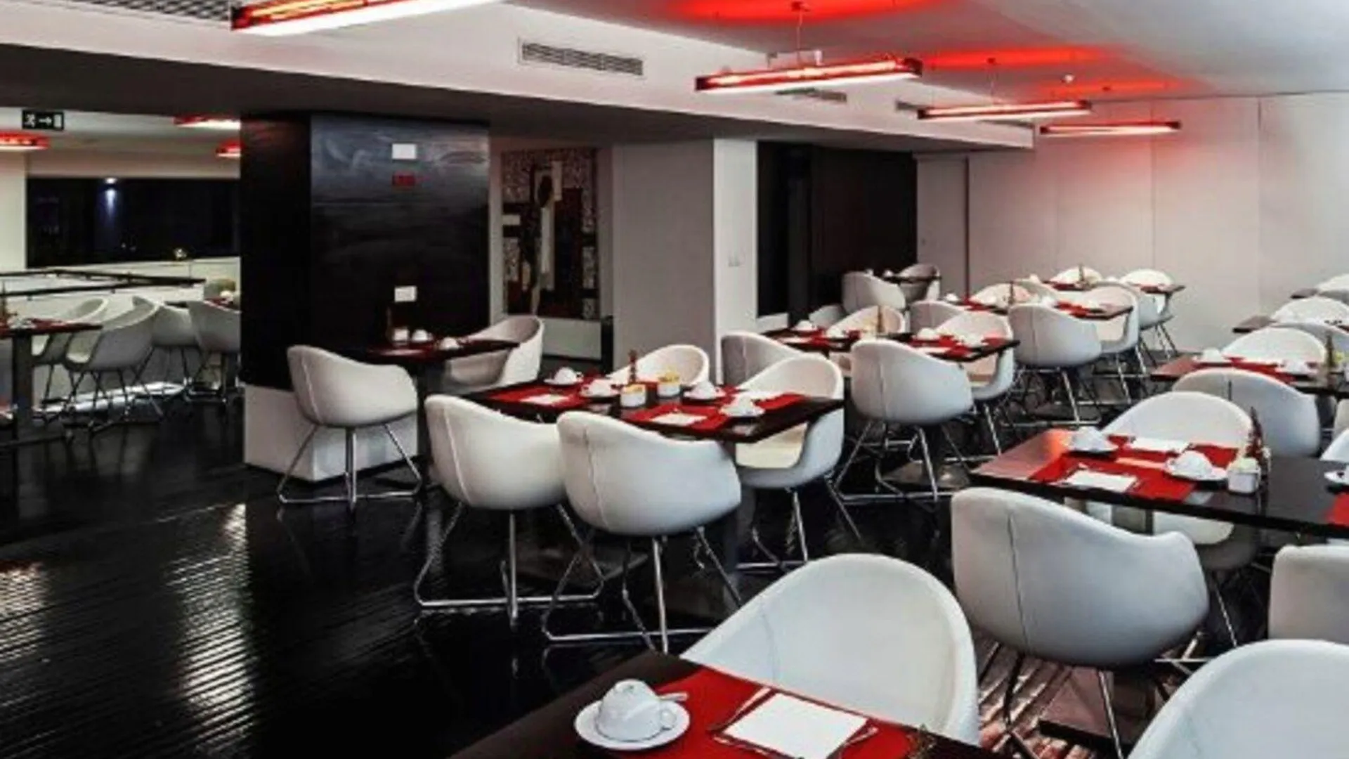 리스본 호텔 메트로폴 3성급 호텔 외관