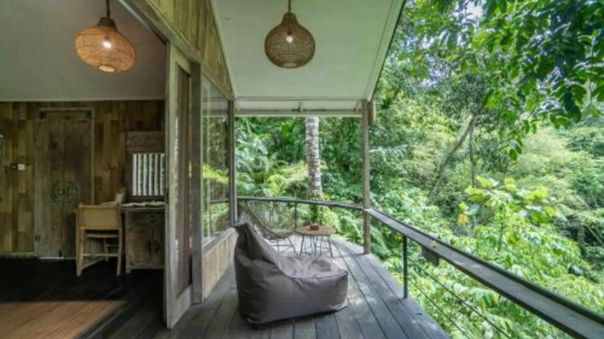 발리 프라마나 기리 쿠스마 4성급 호텔 레스토랑