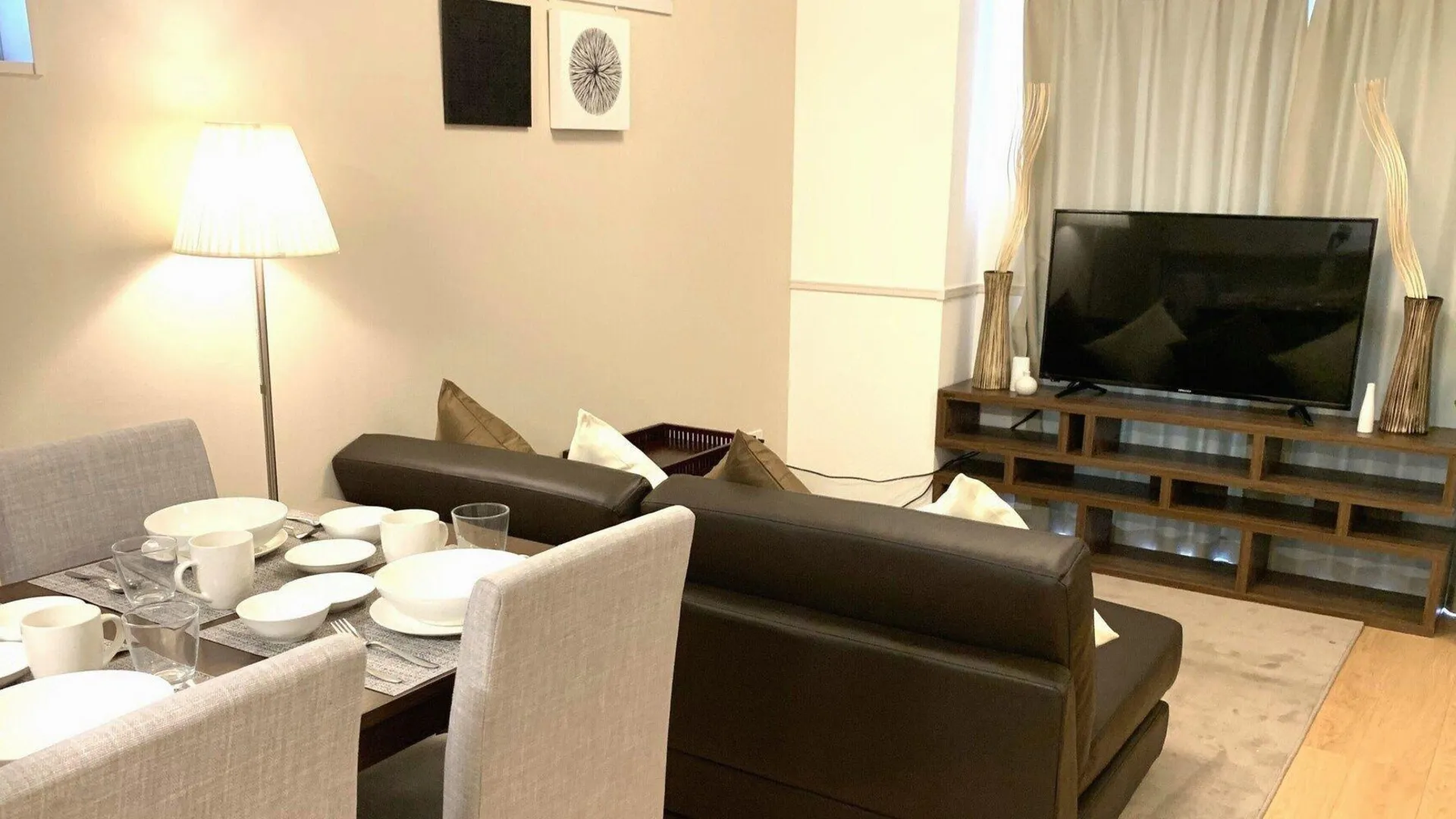 오키나와 본섬 올스테이 치바나 4성급 게스트하우스 수영장