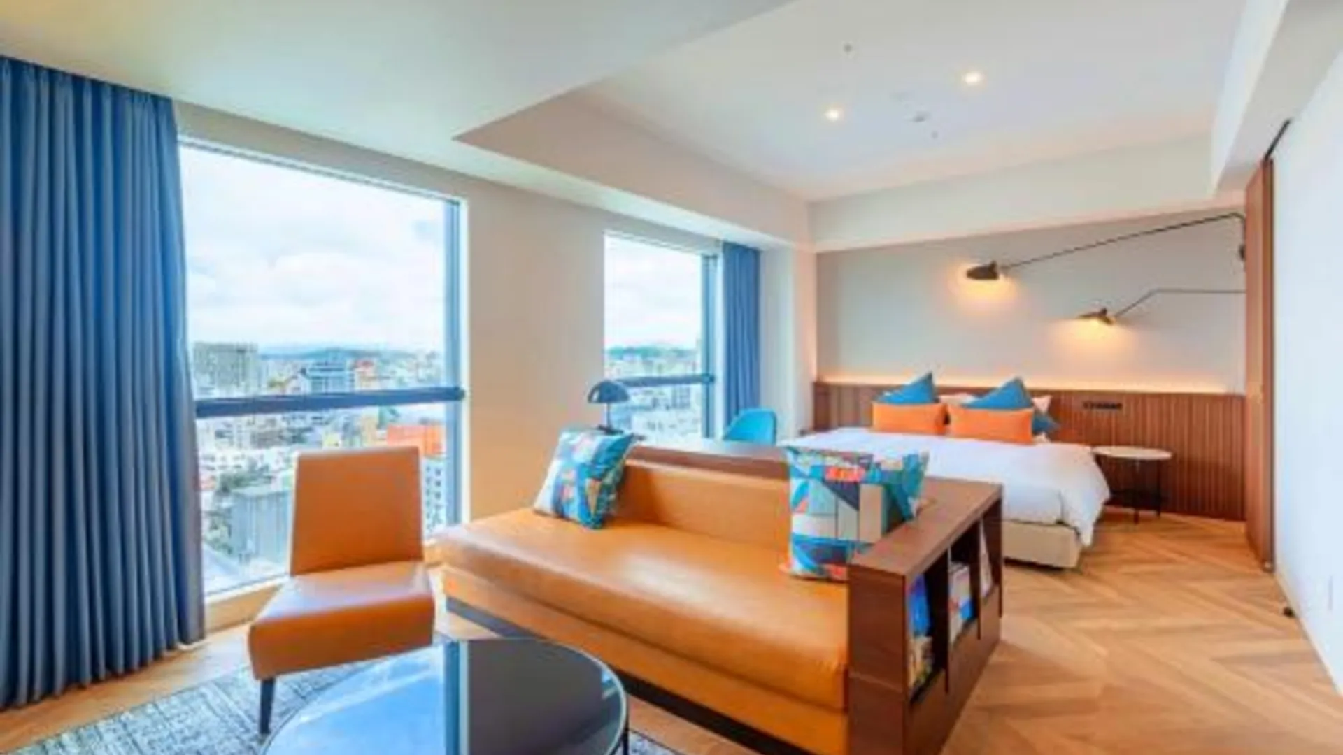 오키나와 본섬 라젠트 호텔 오키나와 나하 4성급 호텔 스위트룸