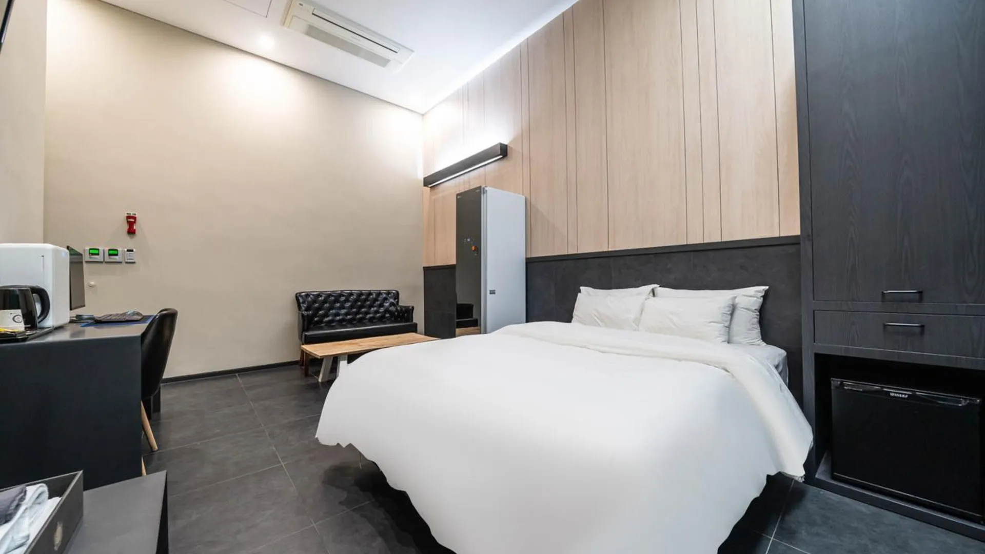 서울 남대문시장 중심의 스타힐스호텔 1성급 호텔 스위트룸