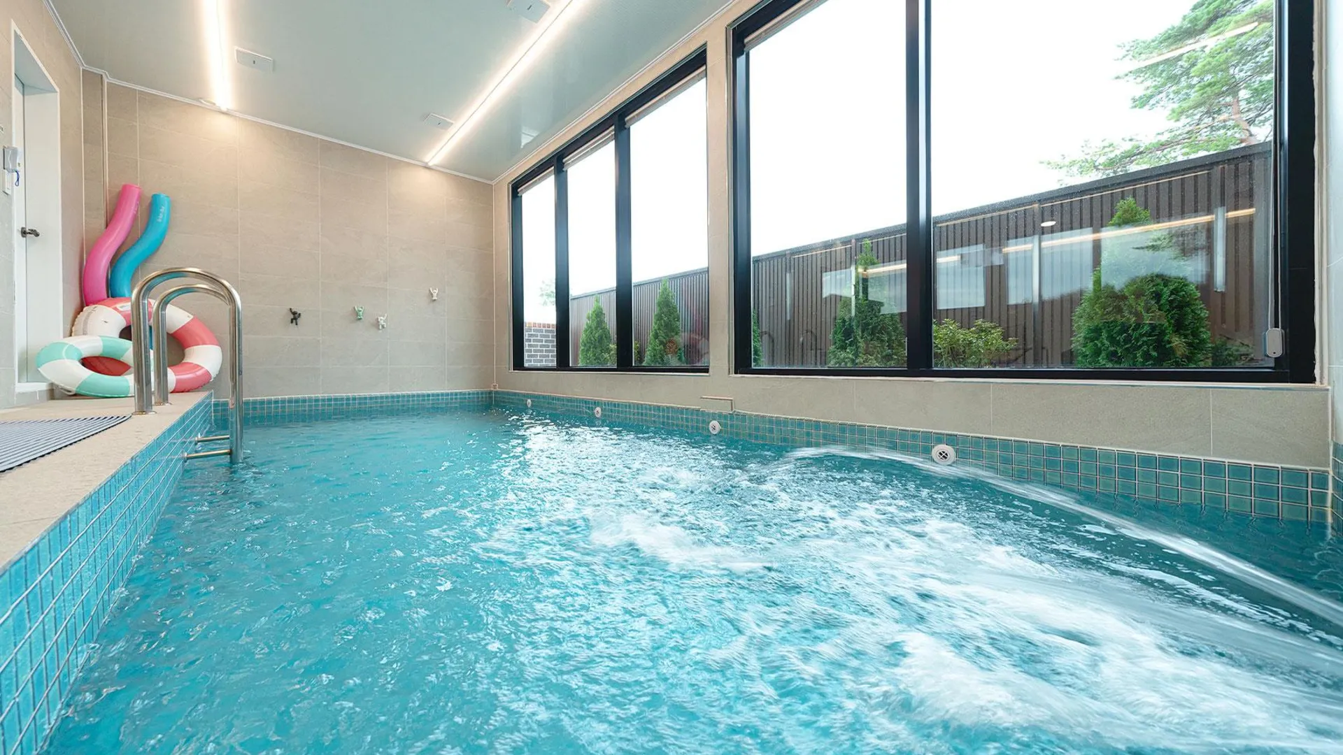 가평 강릉 메이플604 2성급 싱글룸 전망