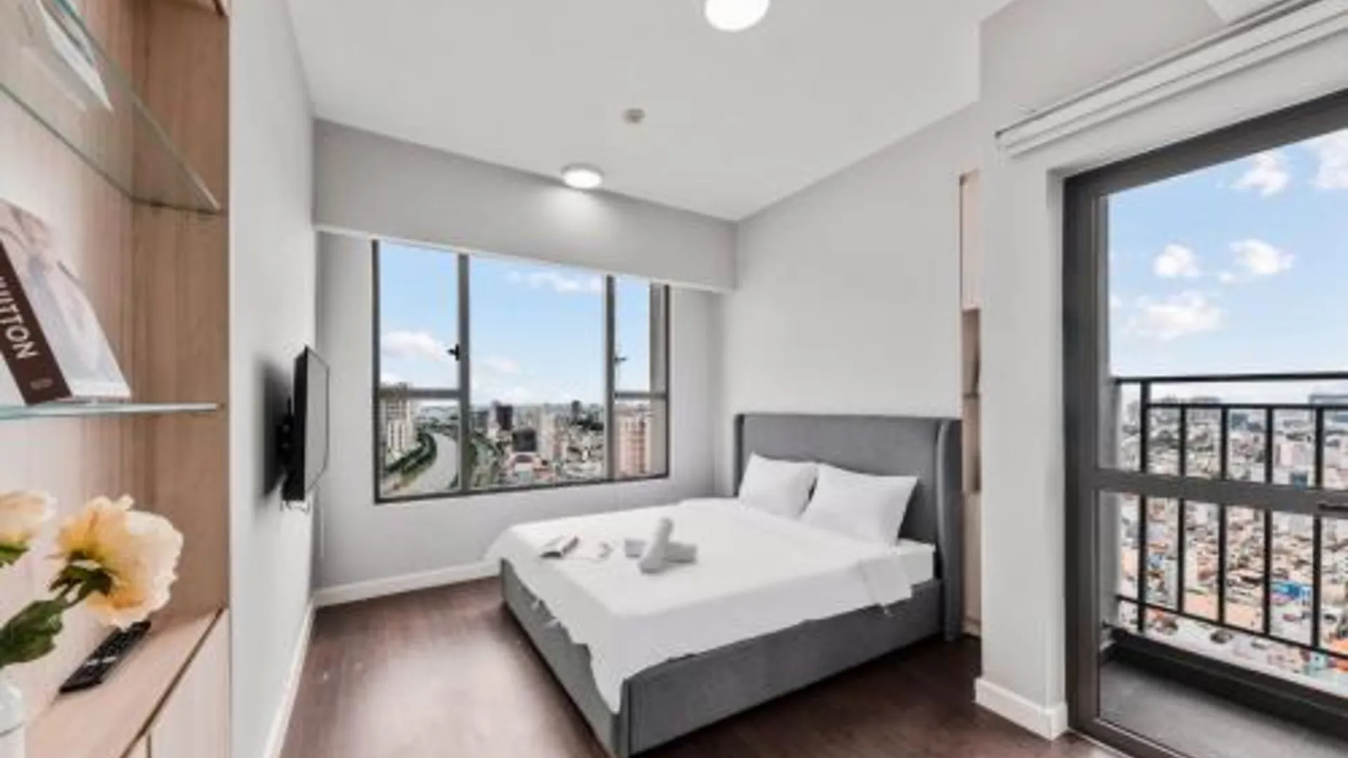 호치민 사이공 메모리즈 - 프리 시티 워크 익스피리언스 3성급 호텔 스위트룸