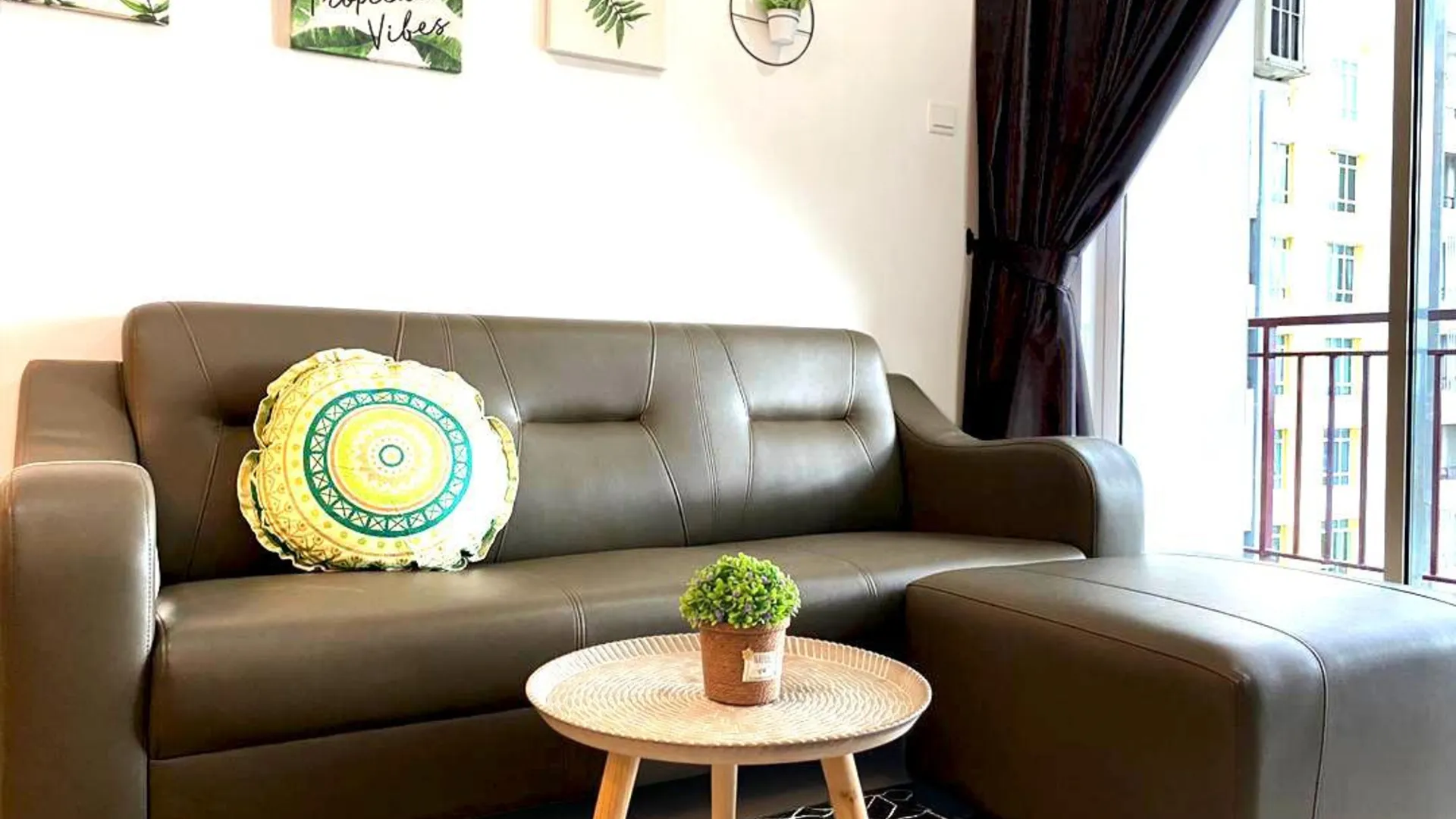 이포 캄풍 자와의 아파트먼트 (852m², 침실 2개, 프라이빗 욕실 2개) 3성급 싱글룸 수영장