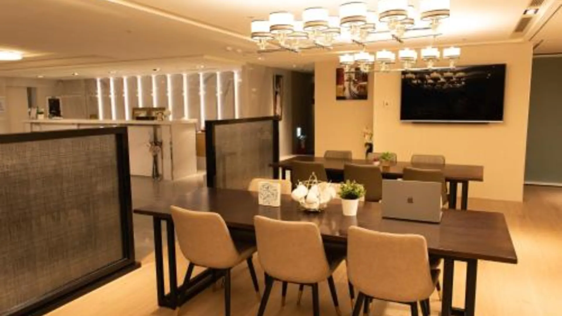 타이베이 엠알호스트 앤 호텔 3성급 호텔 수영장